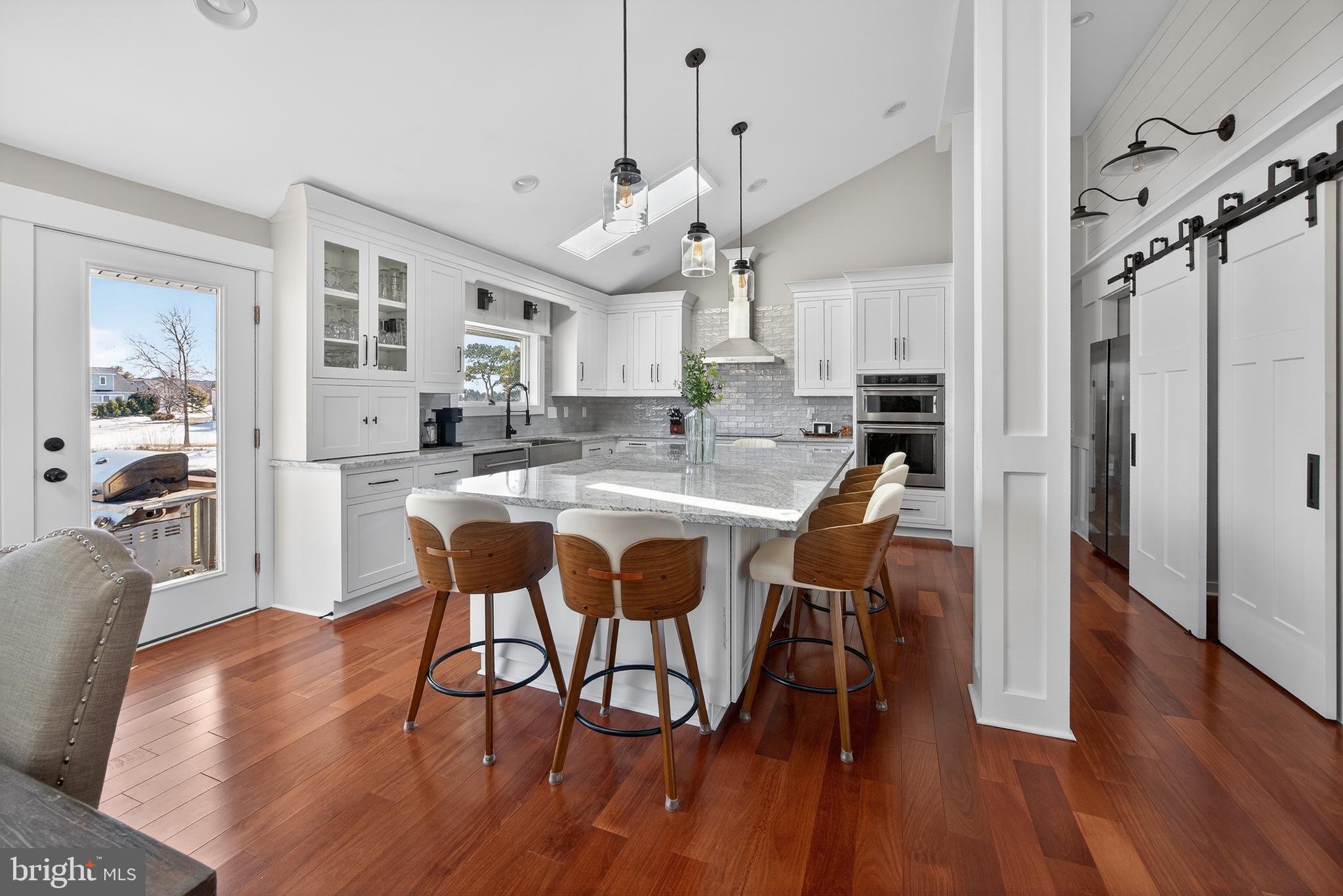 COVE CREEK CLUB - Residential