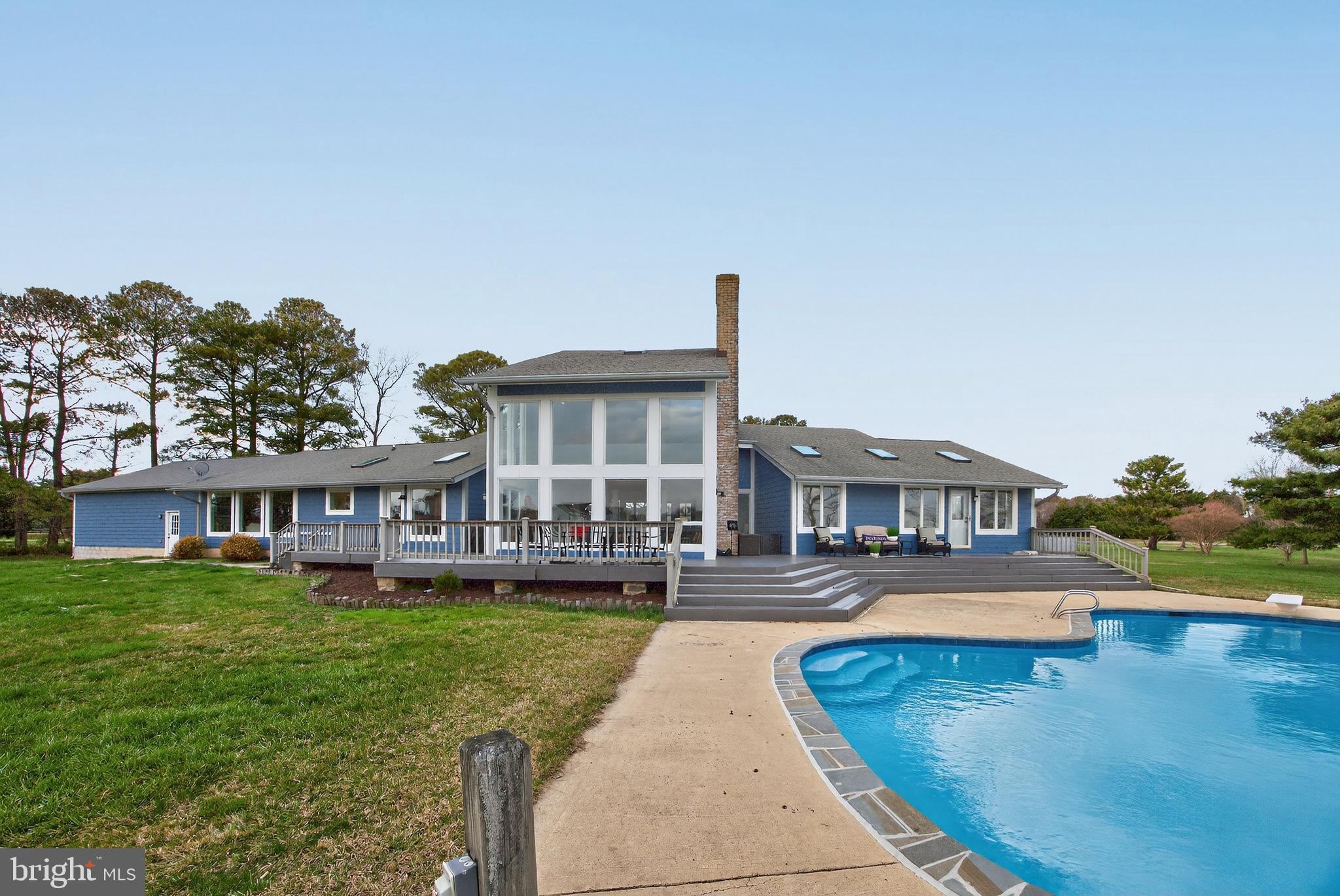 COVE CREEK CLUB - Residential