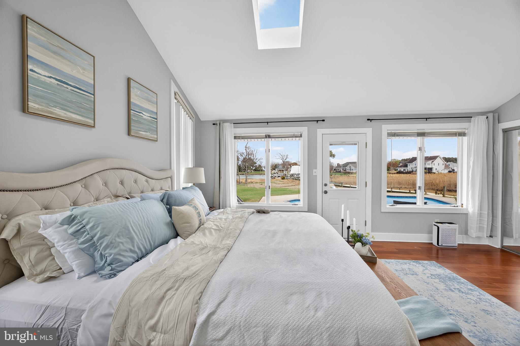 COVE CREEK CLUB - Residential