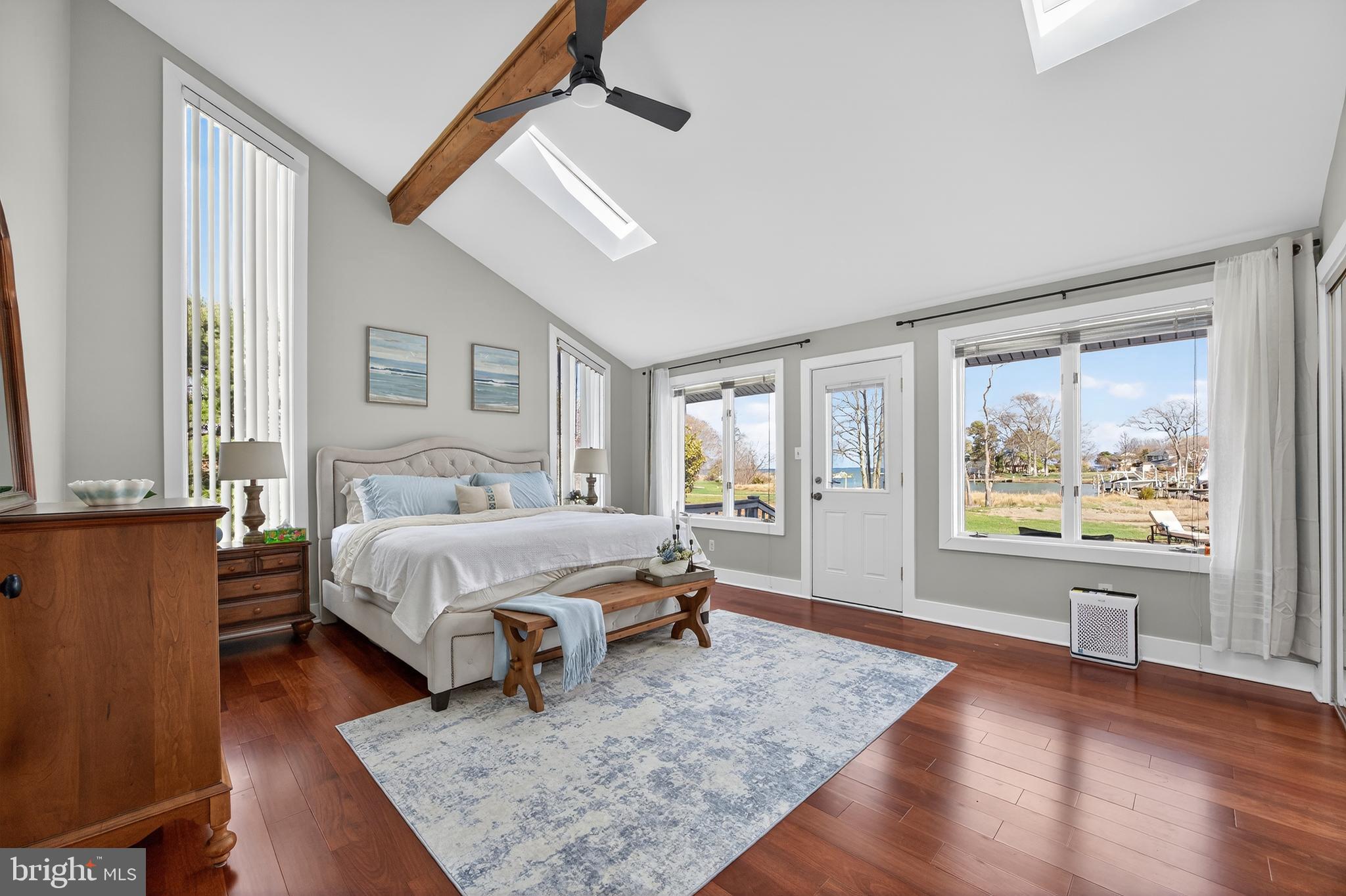 COVE CREEK CLUB - Residential