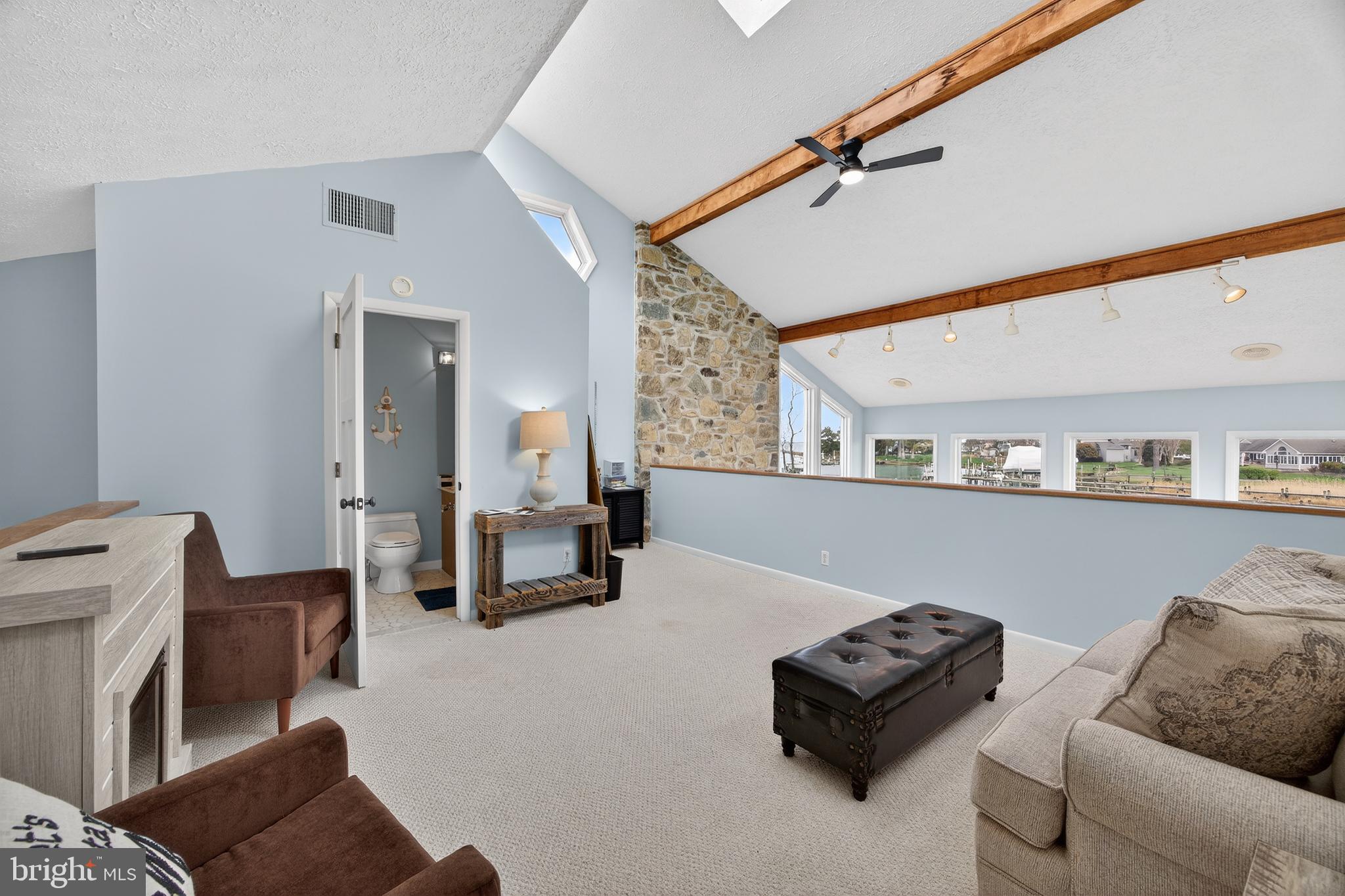 COVE CREEK CLUB - Residential