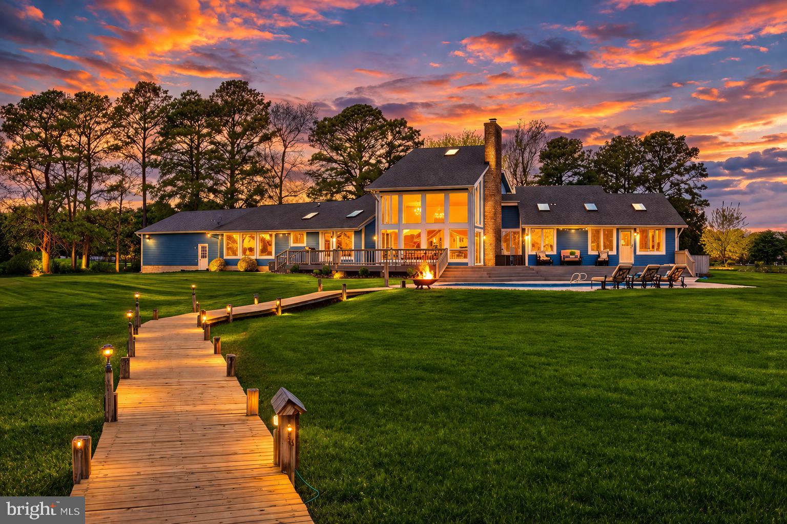 COVE CREEK CLUB - Residential