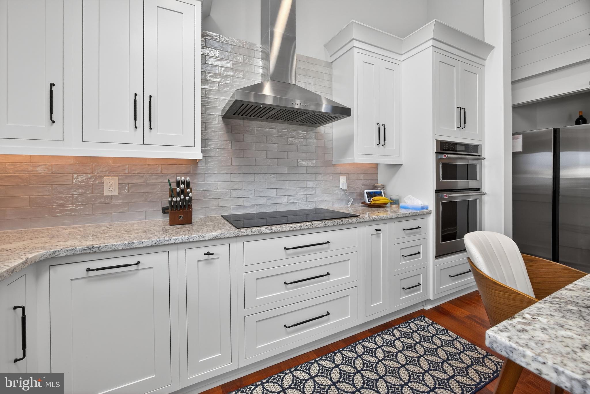 COVE CREEK CLUB - Residential