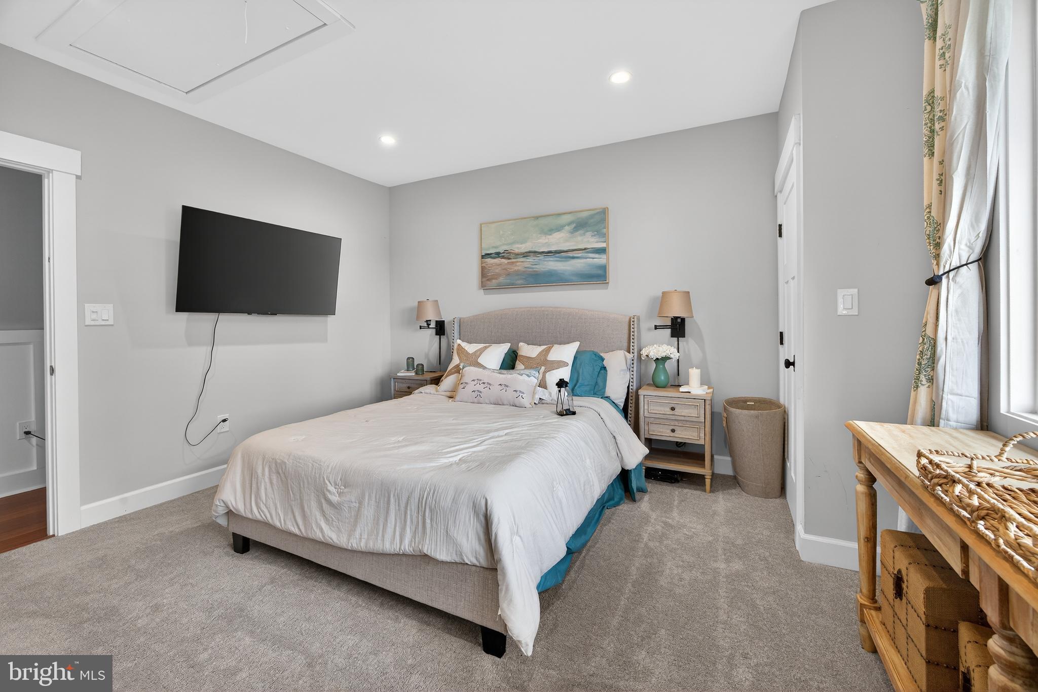 COVE CREEK CLUB - Residential