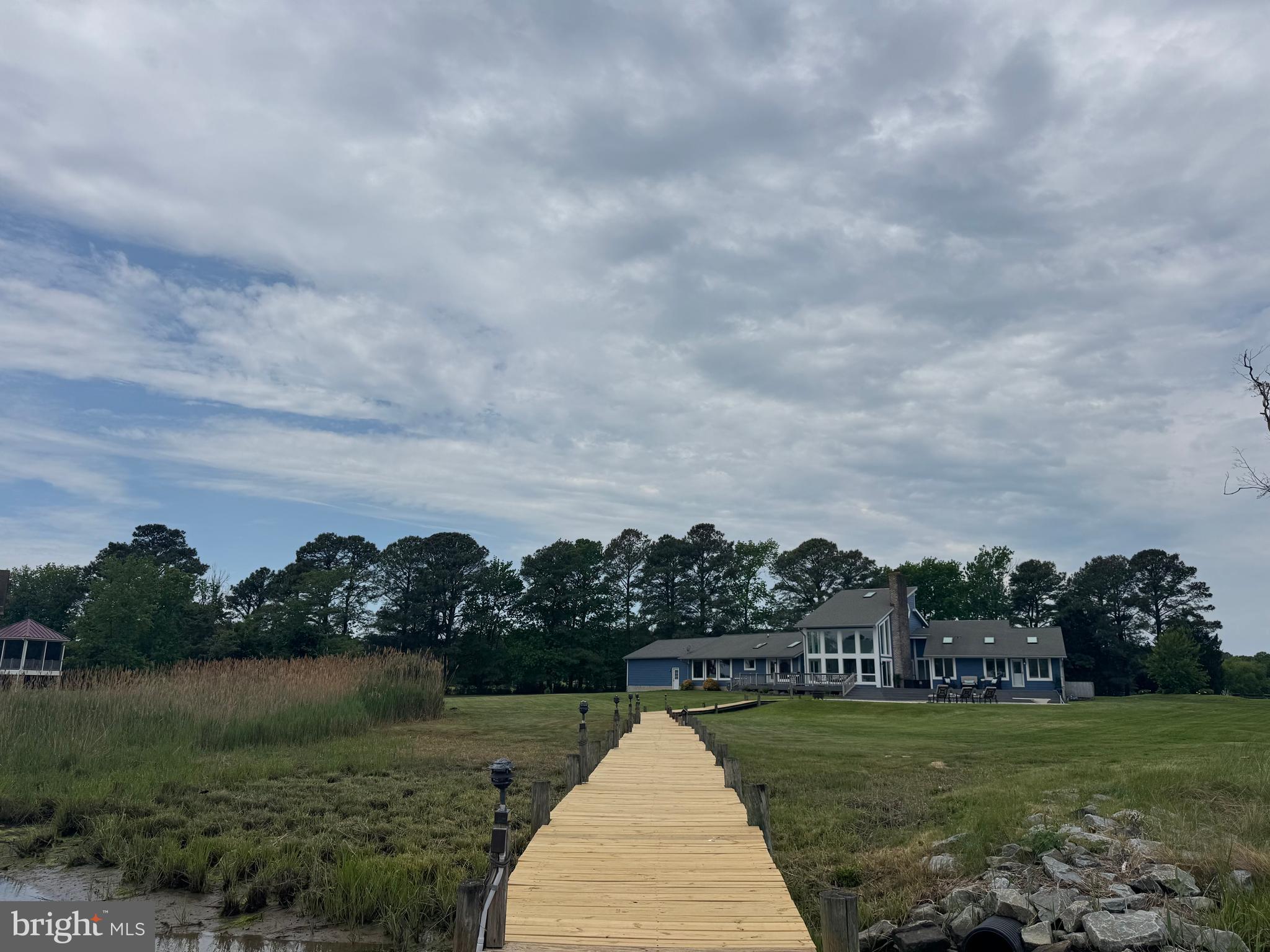 COVE CREEK CLUB - Residential