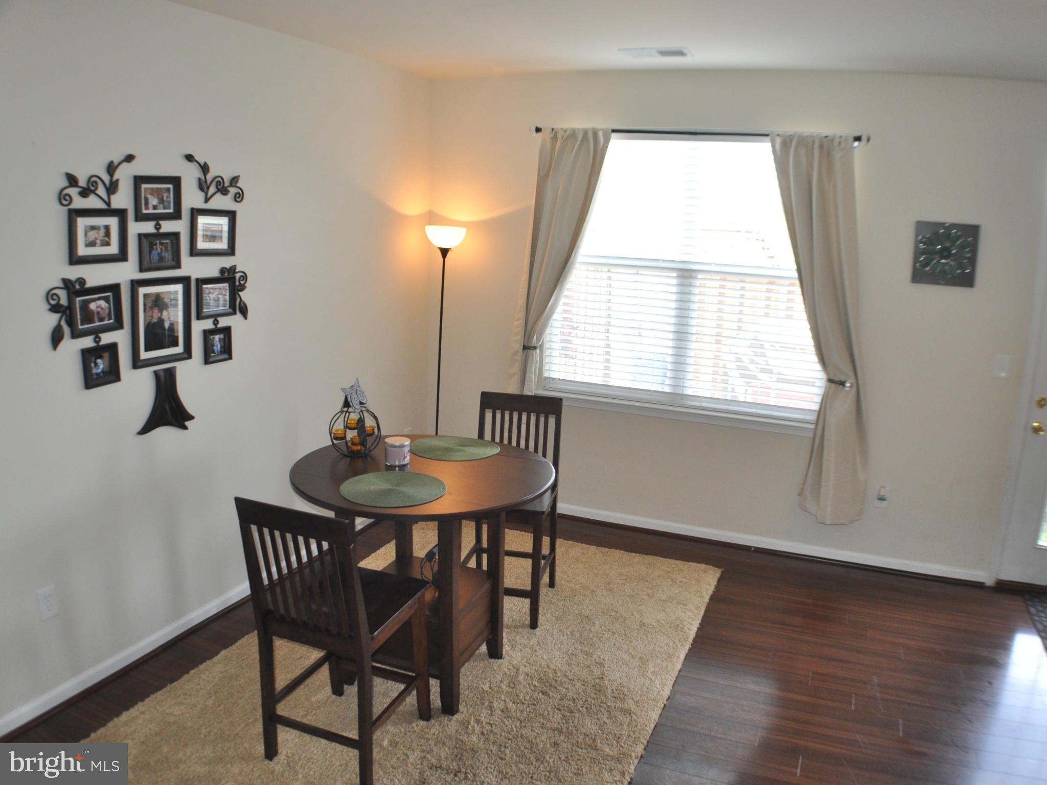 WAKELAND MANOR - Residential