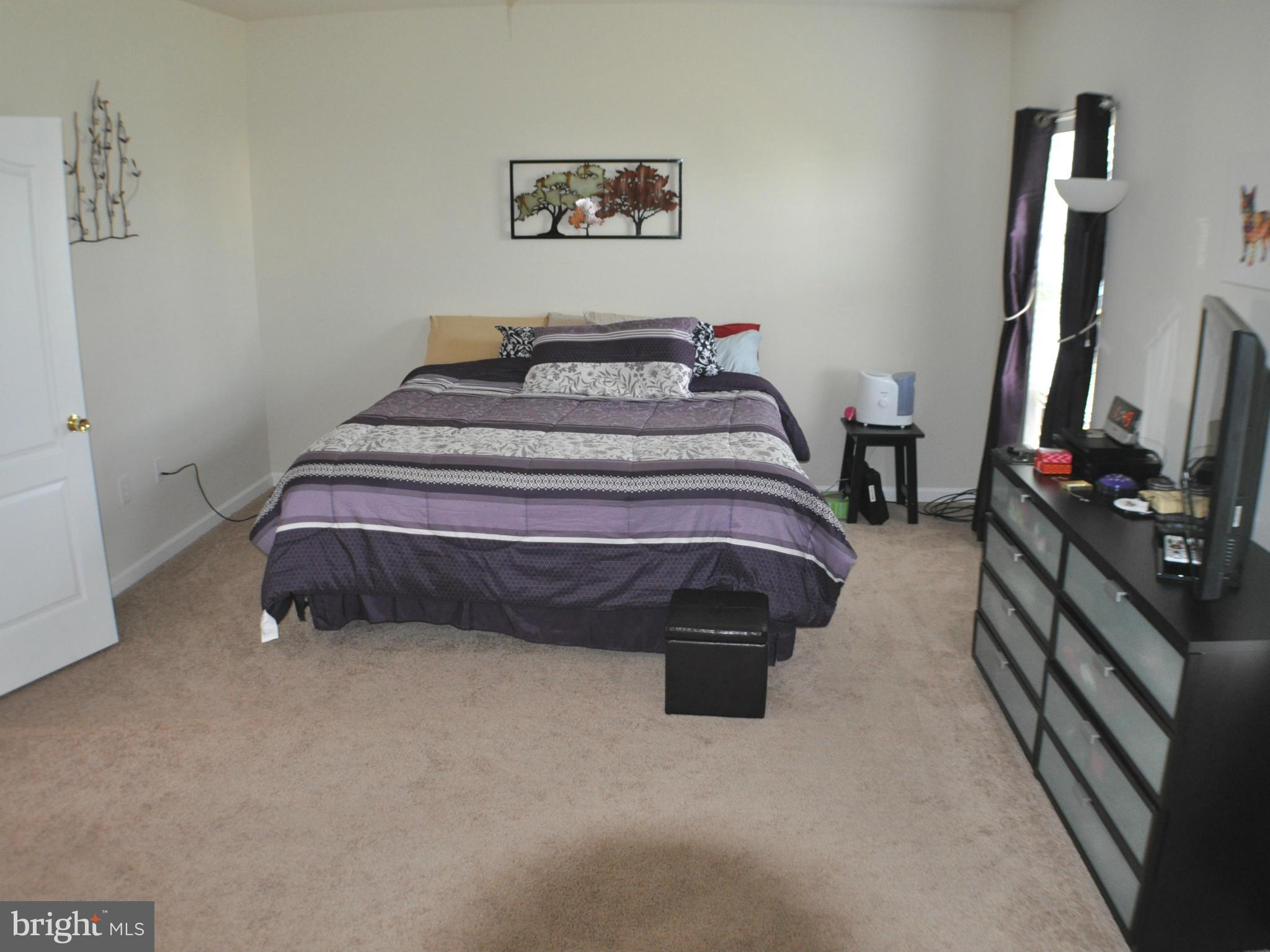 WAKELAND MANOR - Residential