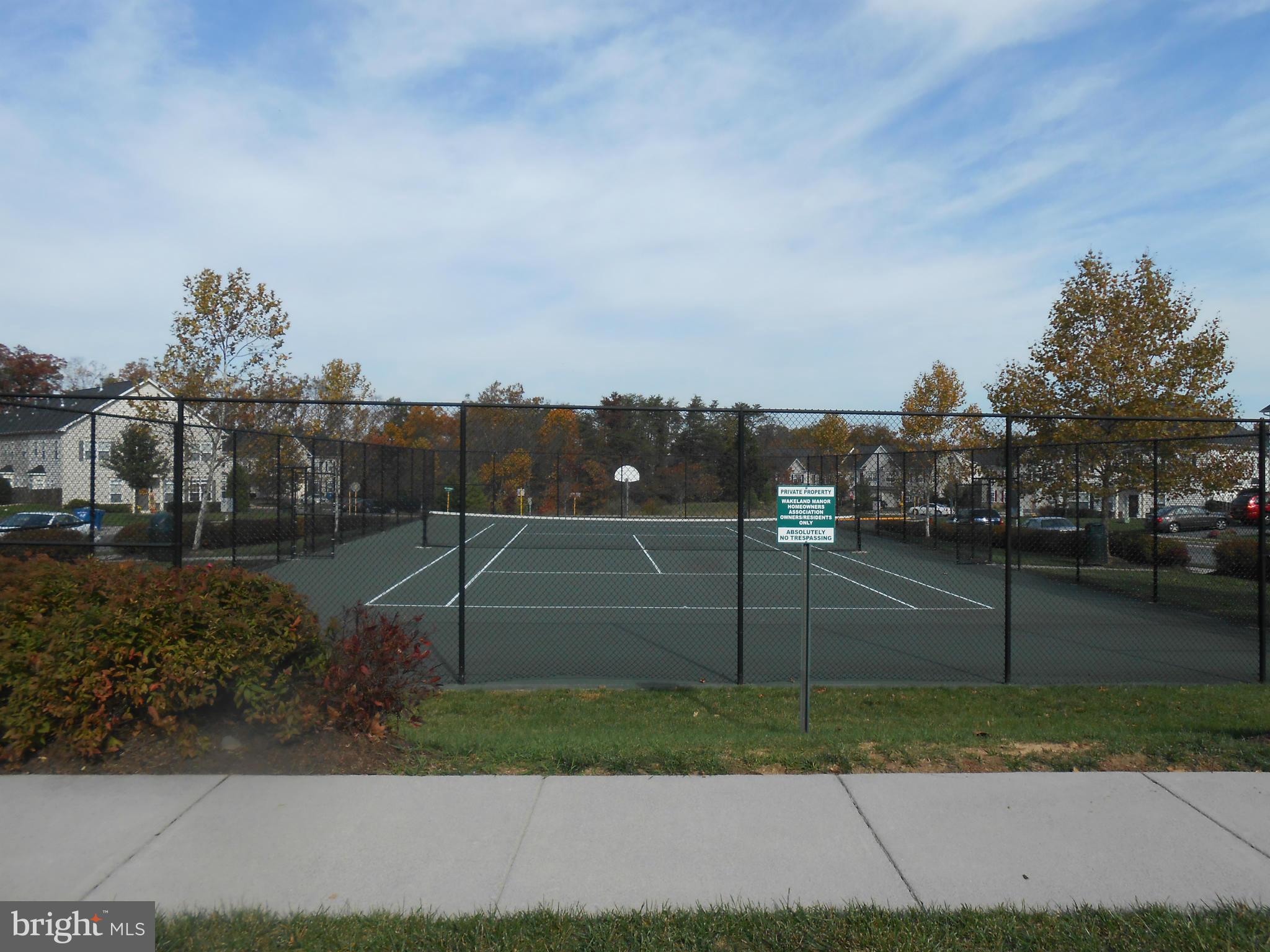 WAKELAND MANOR - Residential