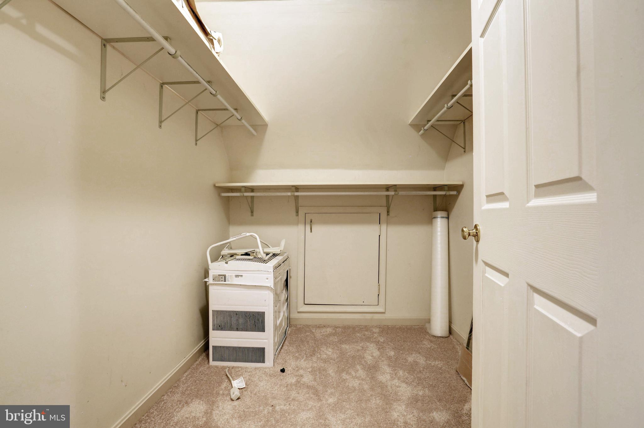 MORGAN I - Residential