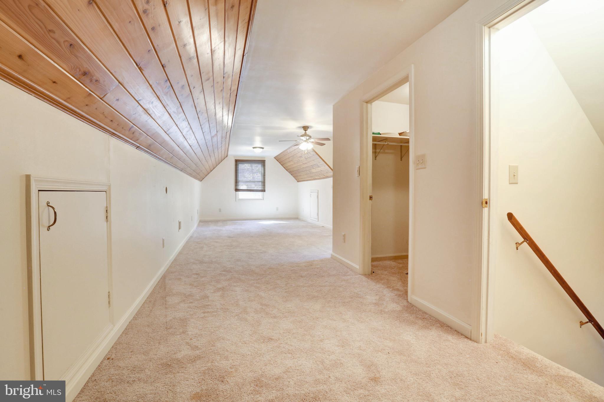 MORGAN I - Residential