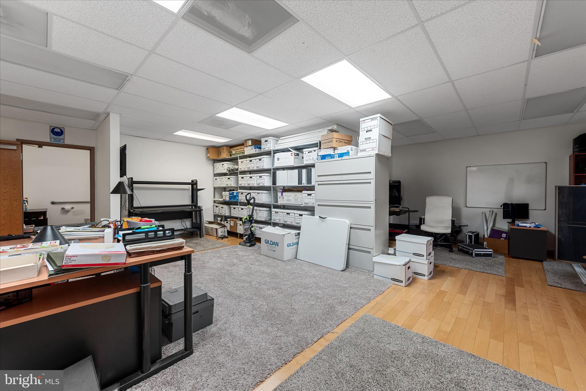 MILIC COMMERCIAL CENTER - Commercial Sale