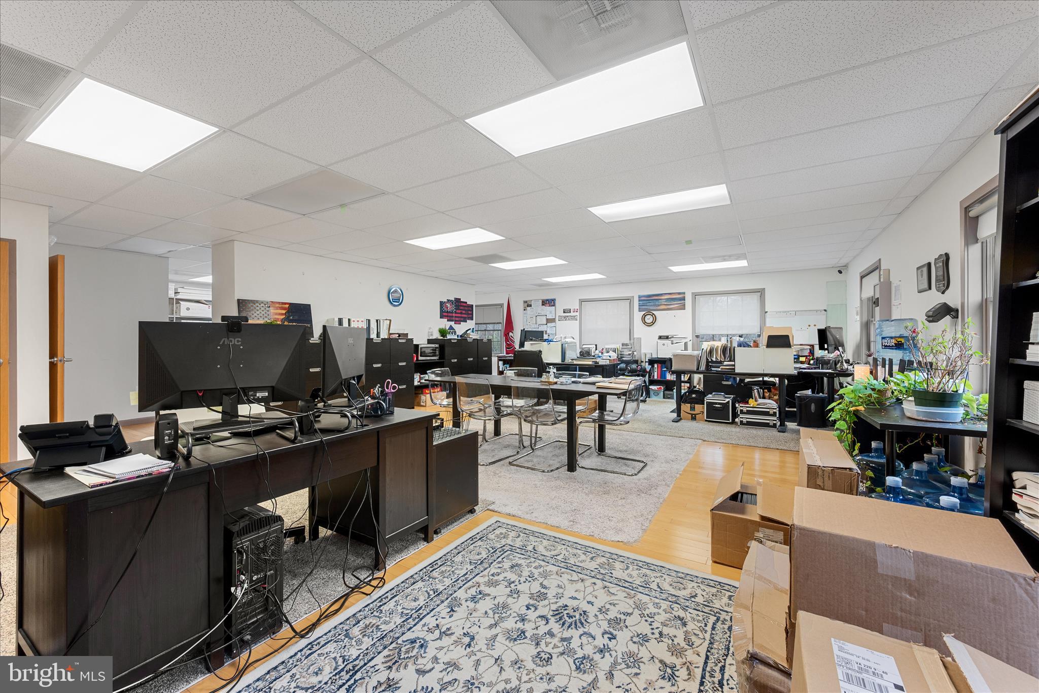 MILIC COMMERCIAL CENTER - Commercial Sale