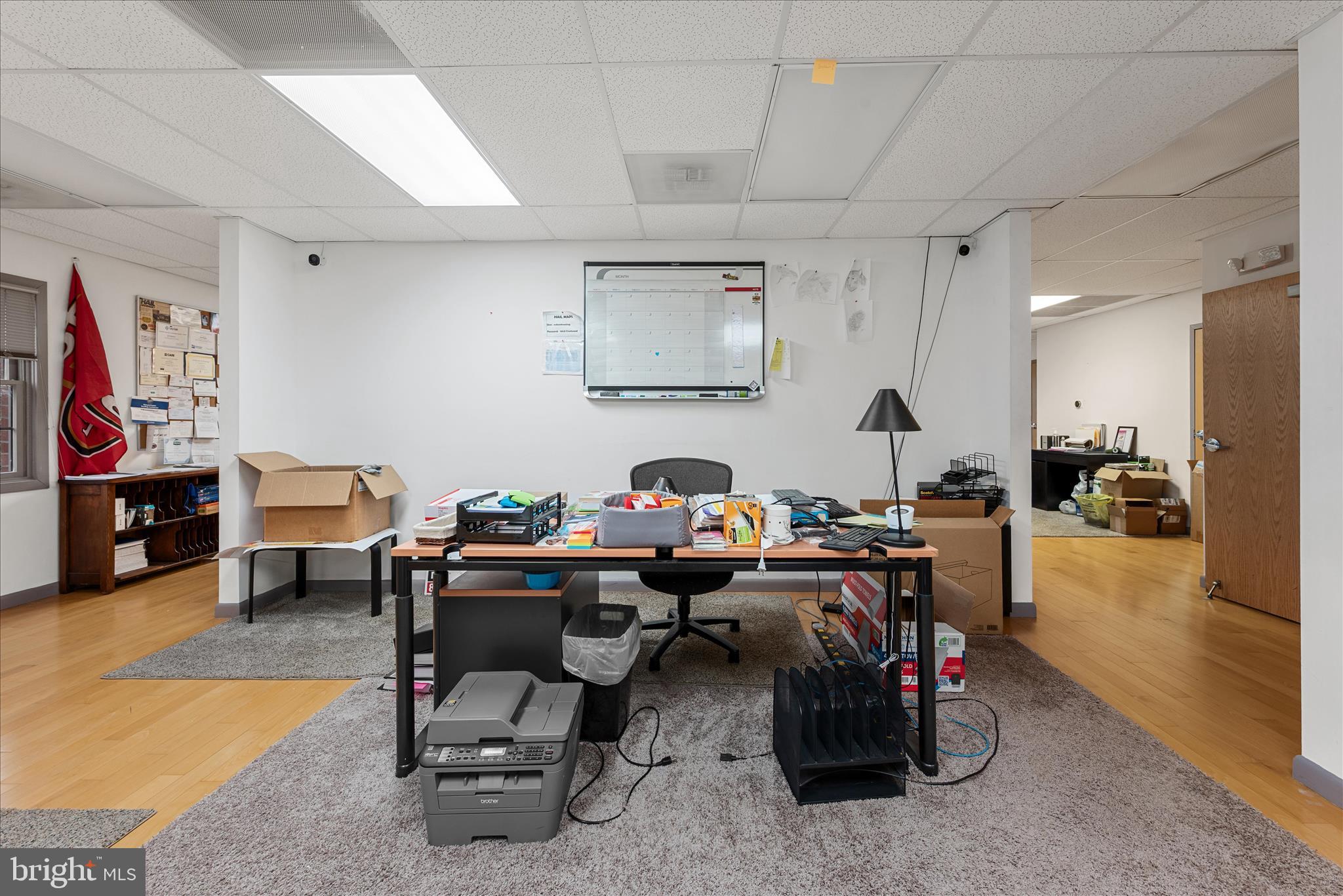 MILIC COMMERCIAL CENTER - Commercial Sale