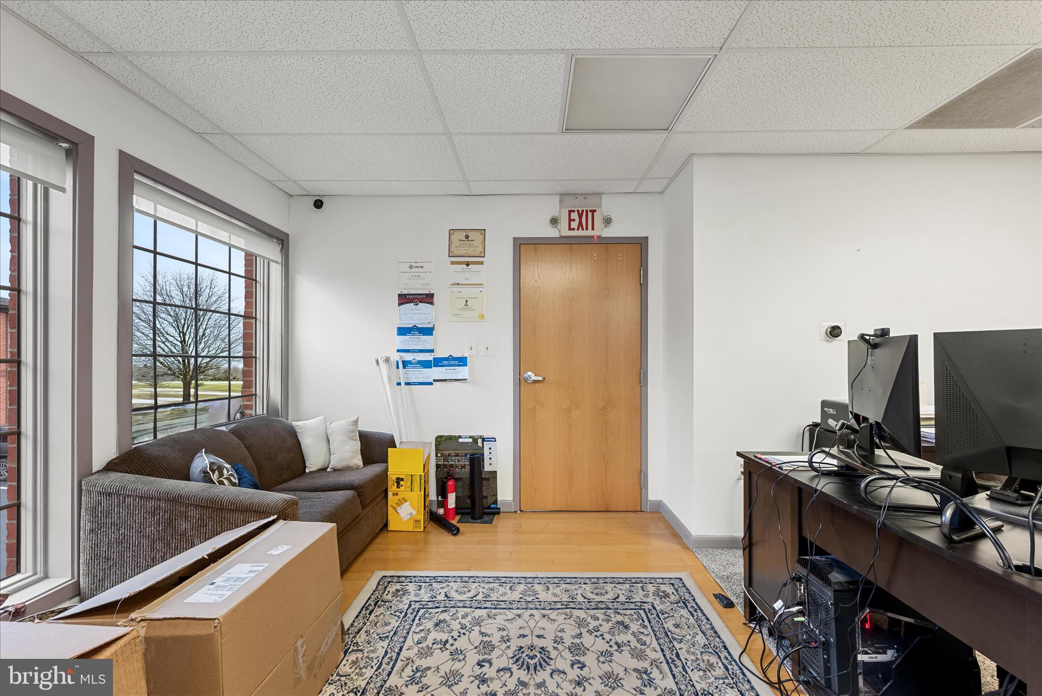 MILIC COMMERCIAL CENTER - Commercial Sale