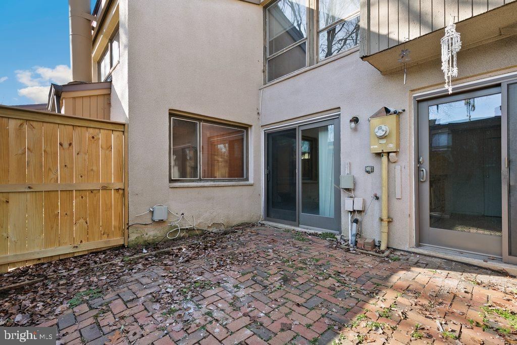 SIERRA VILLAS - Residential