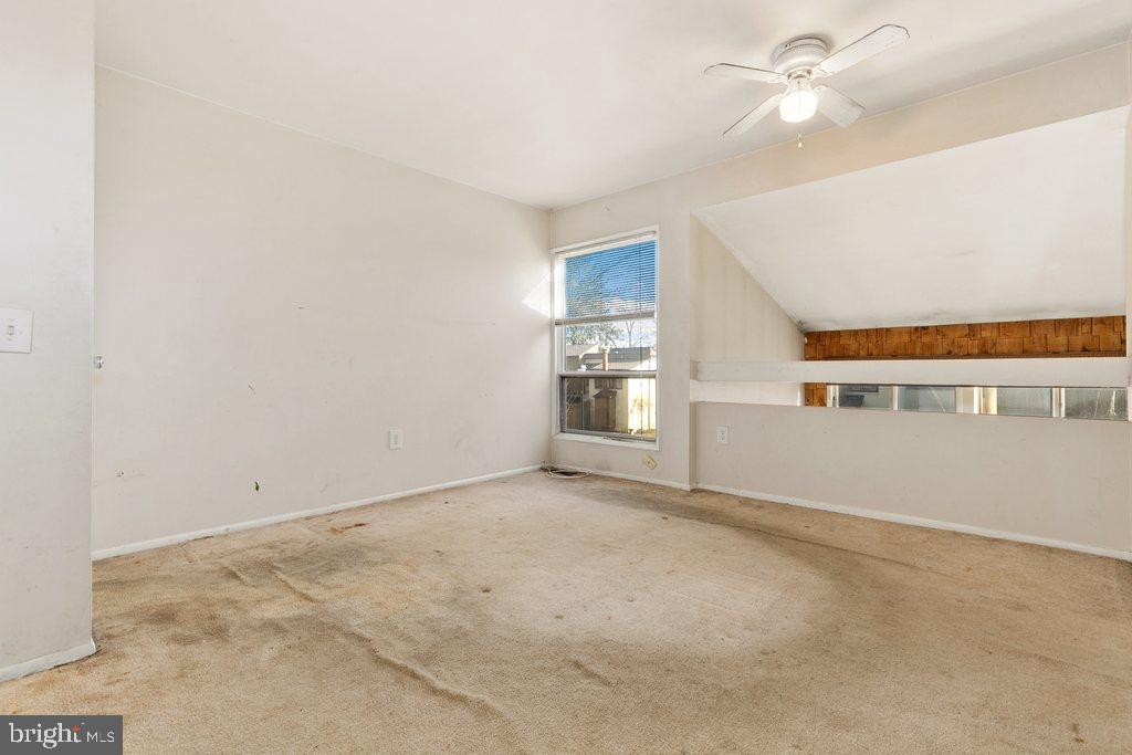 SIERRA VILLAS - Residential