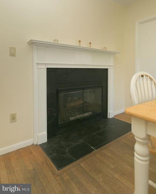 CEDARHURST - Residential