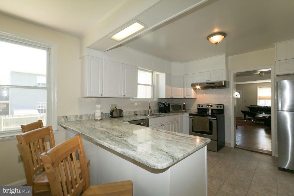 CEDARHURST - Residential