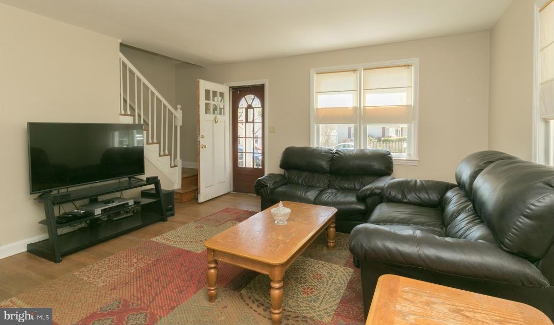 CEDARHURST - Residential