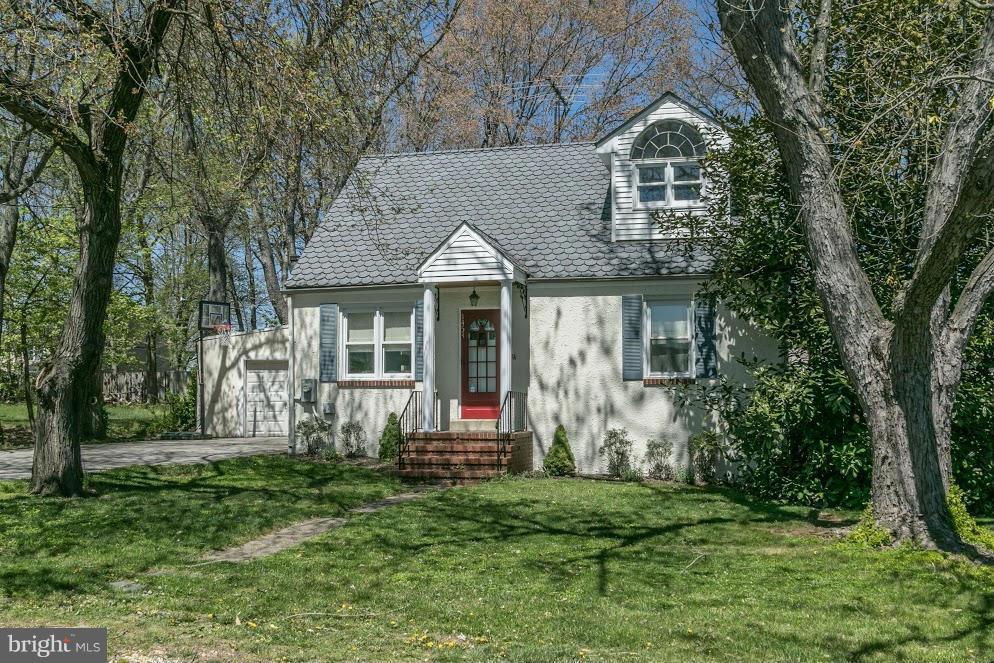 CEDARHURST - Residential