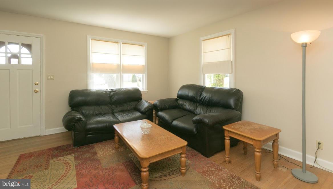 CEDARHURST - Residential