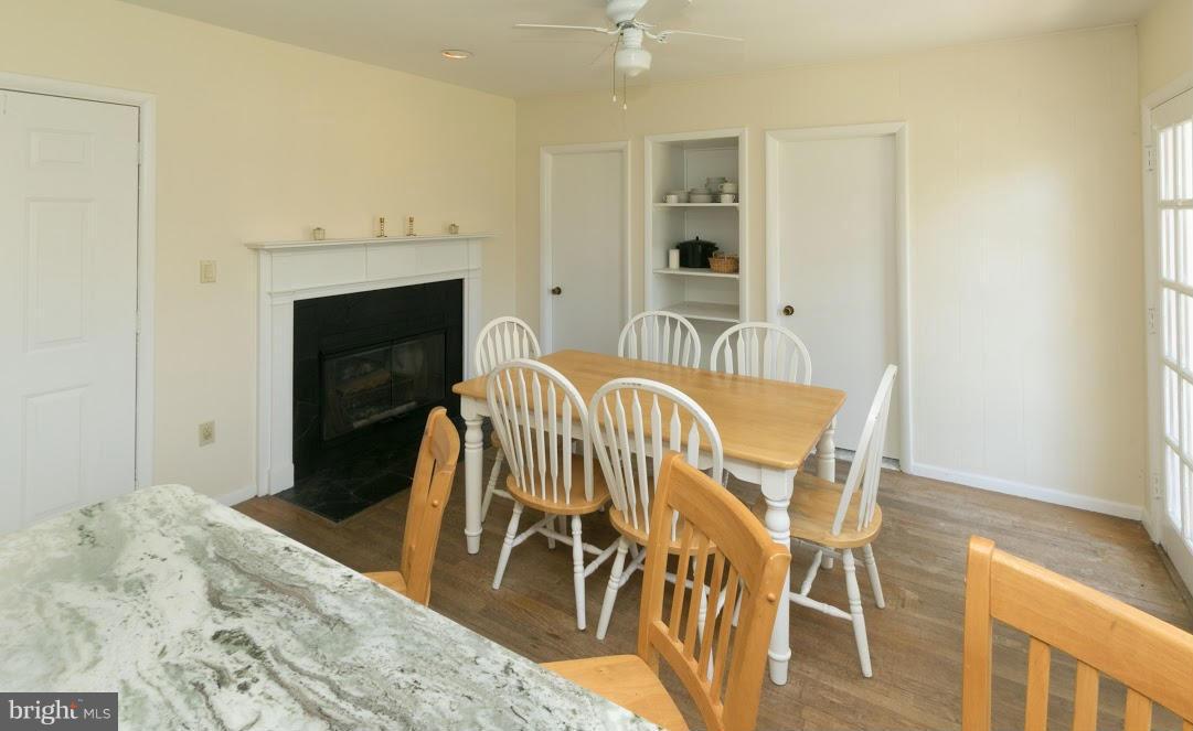 CEDARHURST - Residential