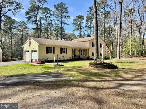 Photo of 319 Brewington Drive, SALISBURY, MD 21801 (MLS # MDWC2022344)