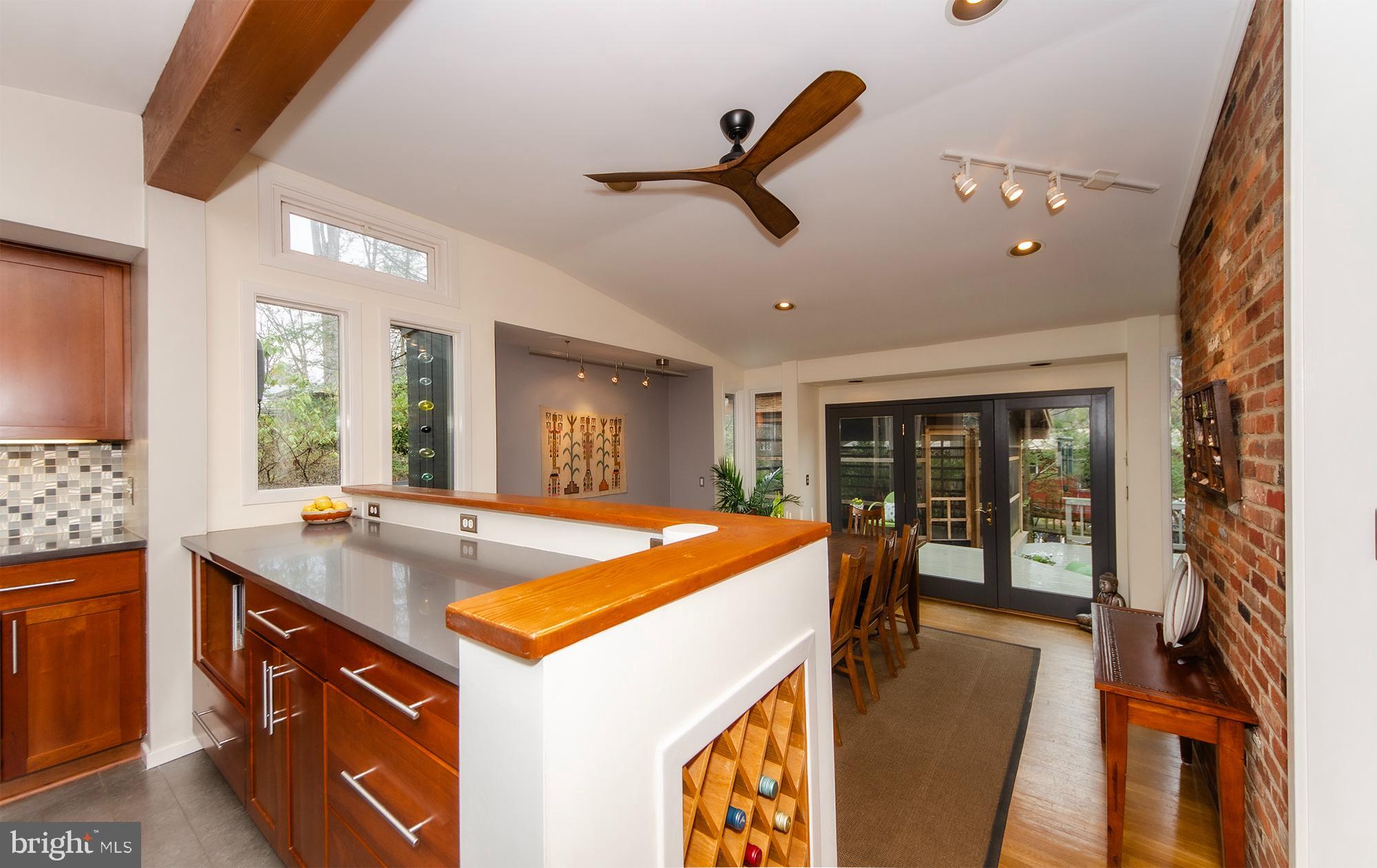 HOLMES RUN ACRES - Residential