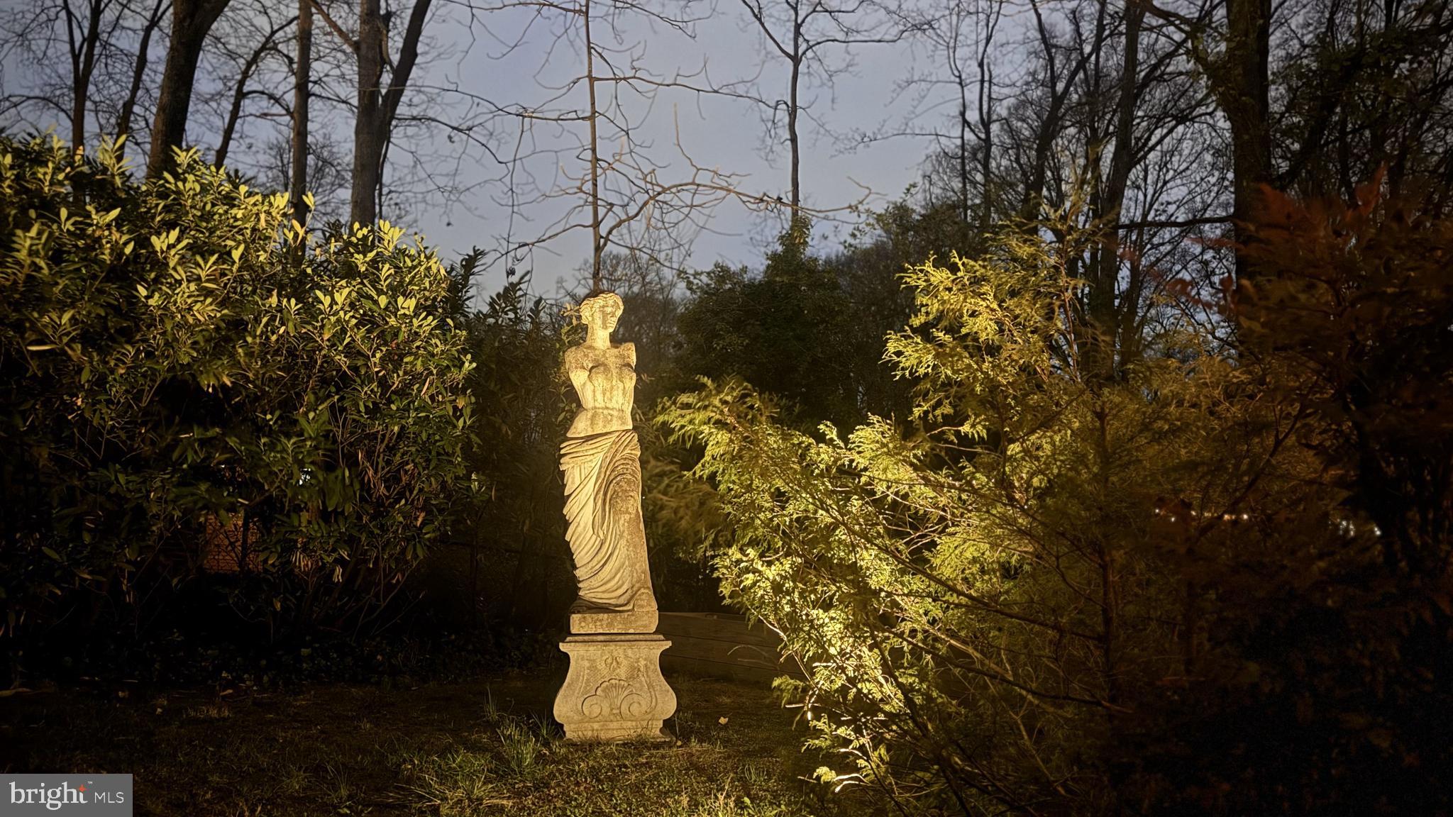 HOLMES RUN ACRES - Residential