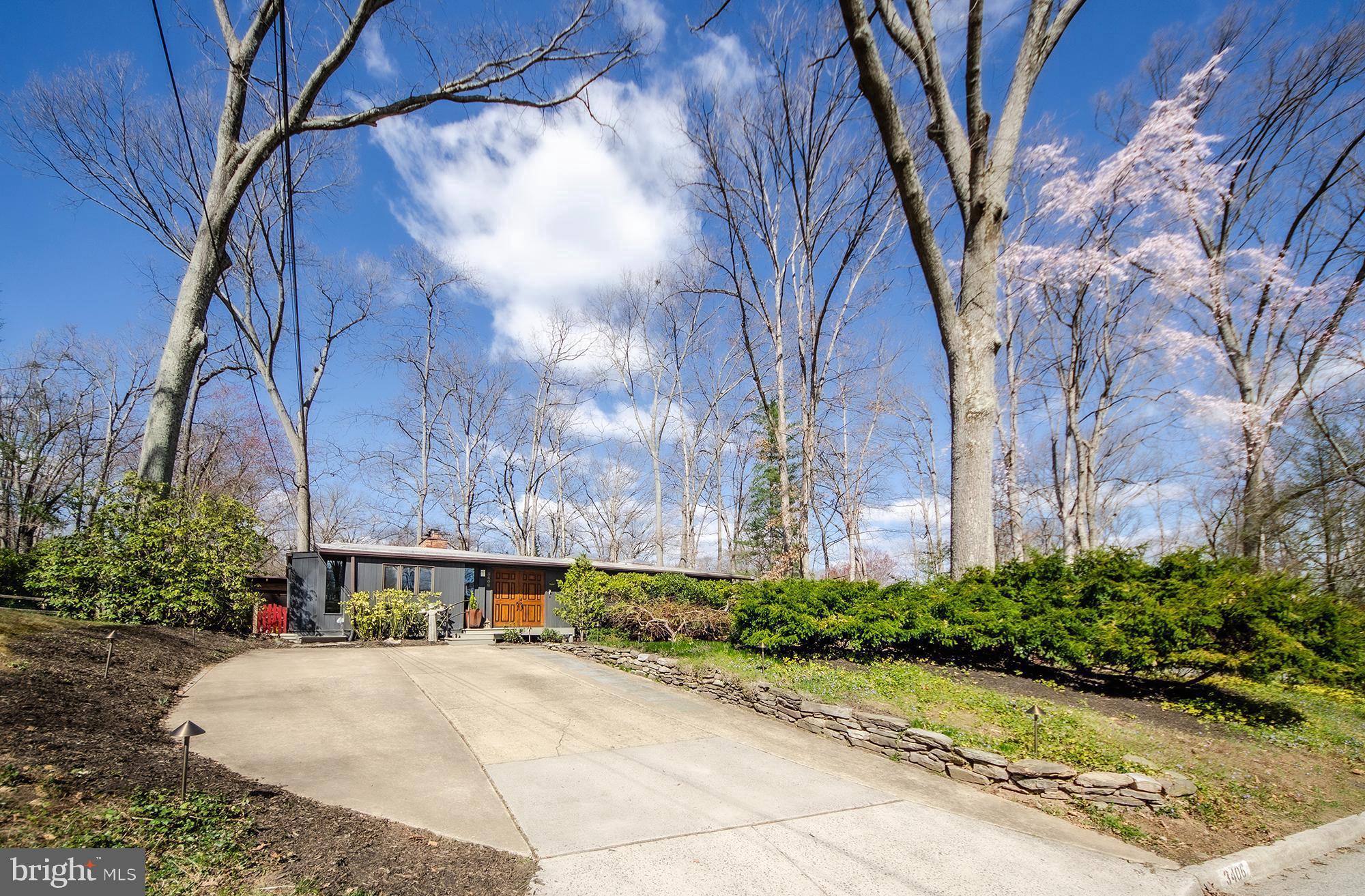 HOLMES RUN ACRES - Residential