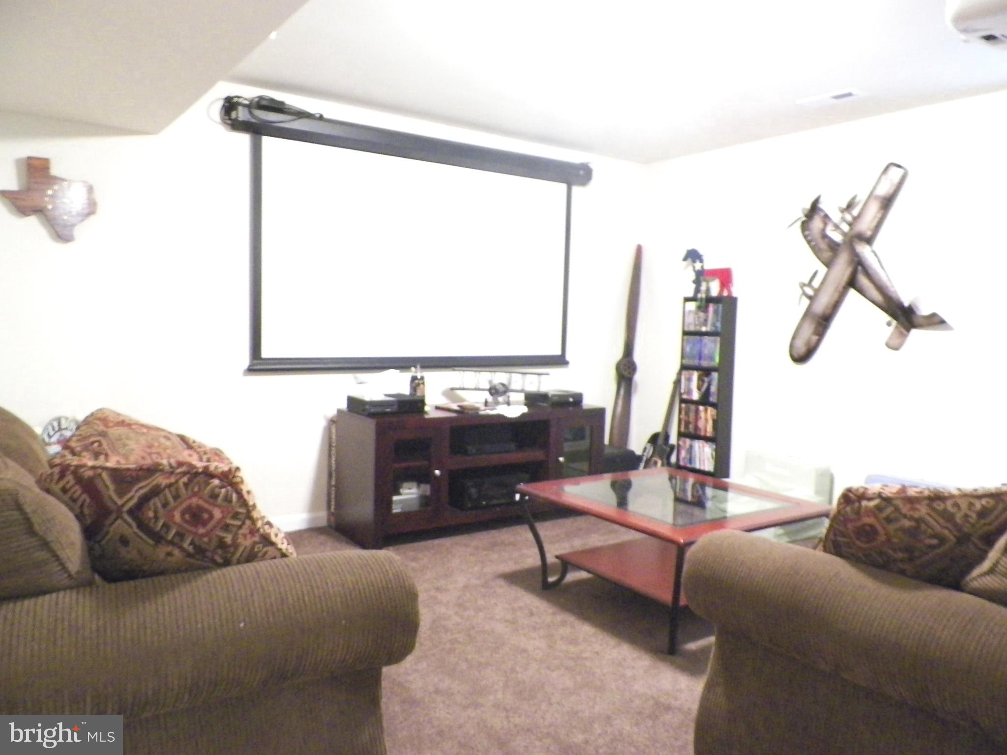 ELIZABETH HILLS PHASE 1 - Residential