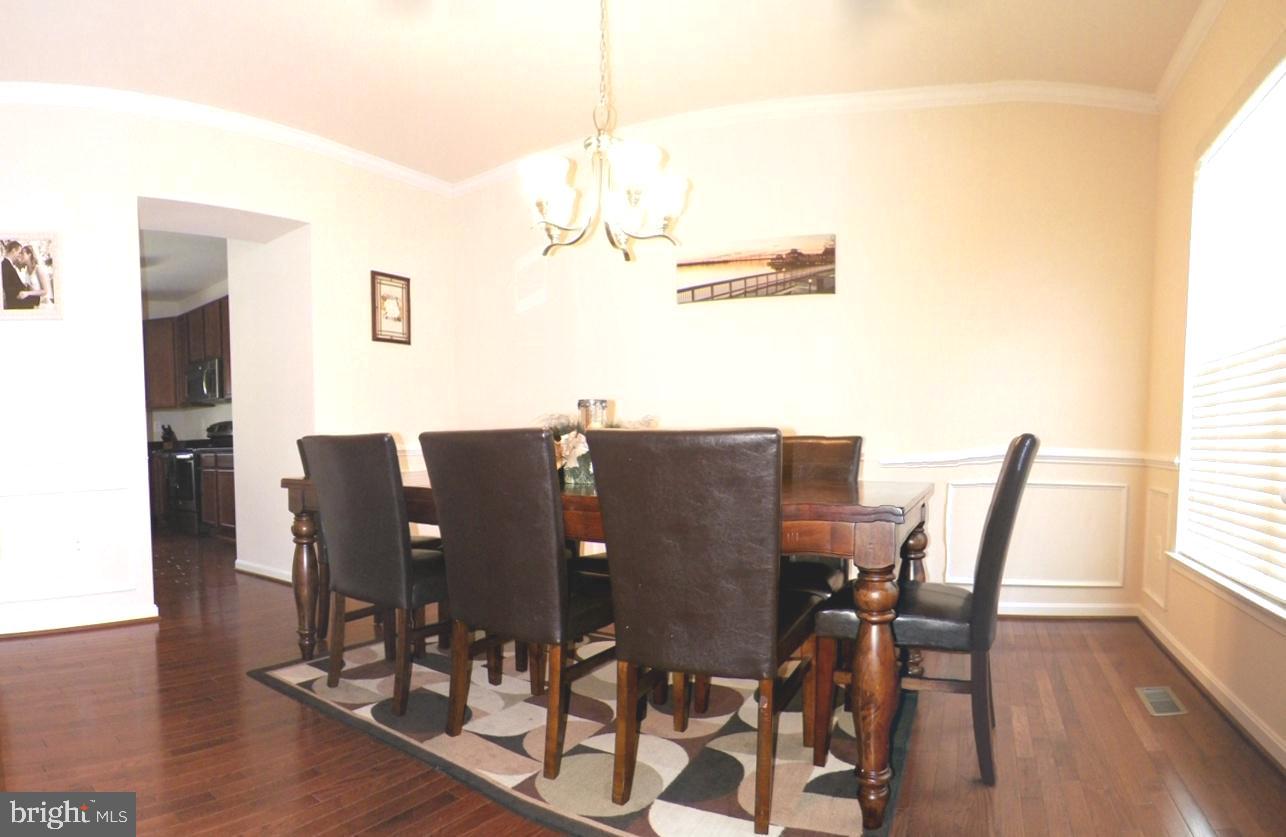 ELIZABETH HILLS PHASE 1 - Residential