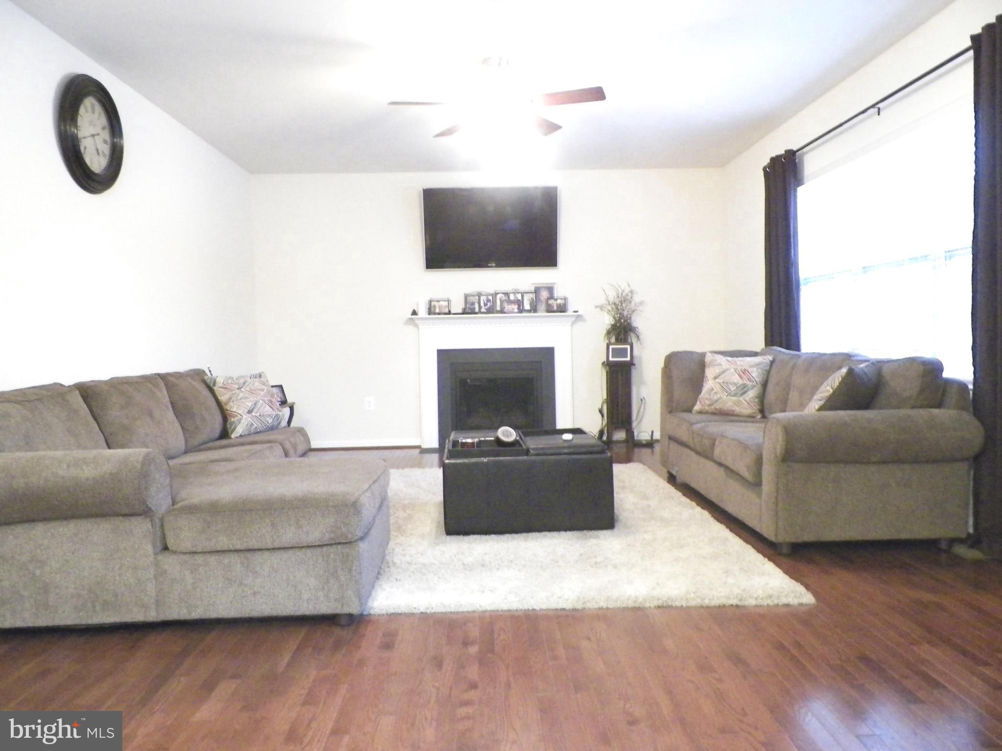 ELIZABETH HILLS PHASE 1 - Residential