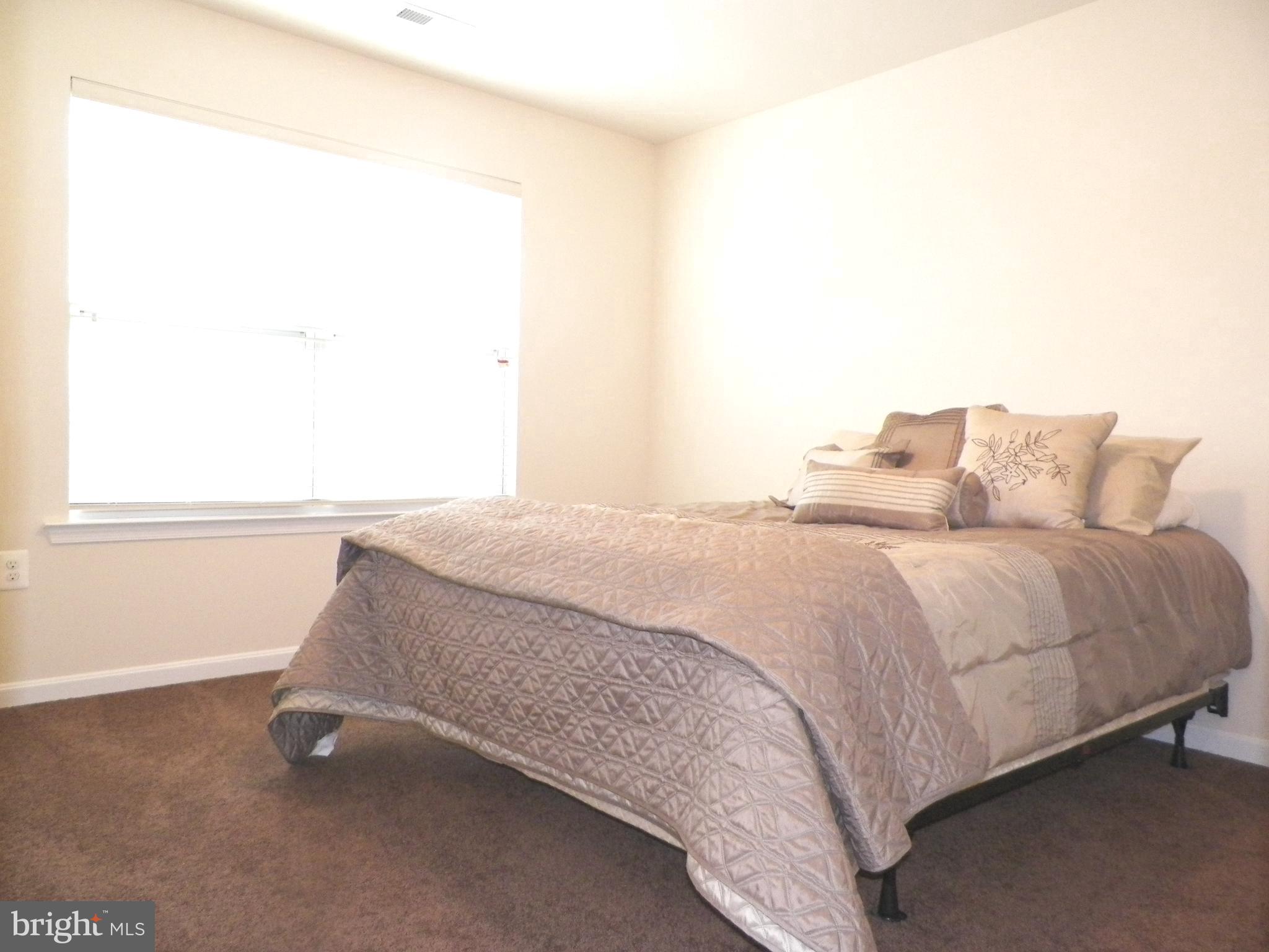 ELIZABETH HILLS PHASE 1 - Residential