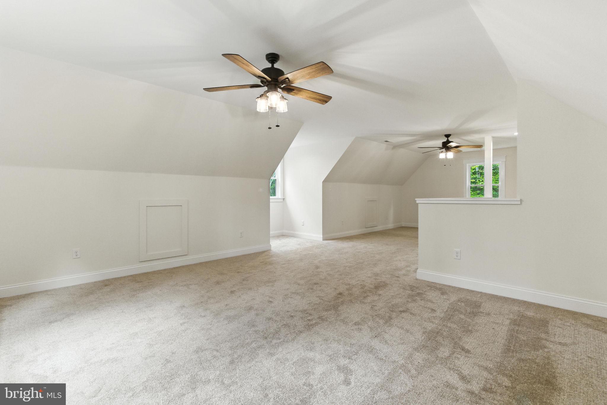 FRESHWATER ESTATES - Residential