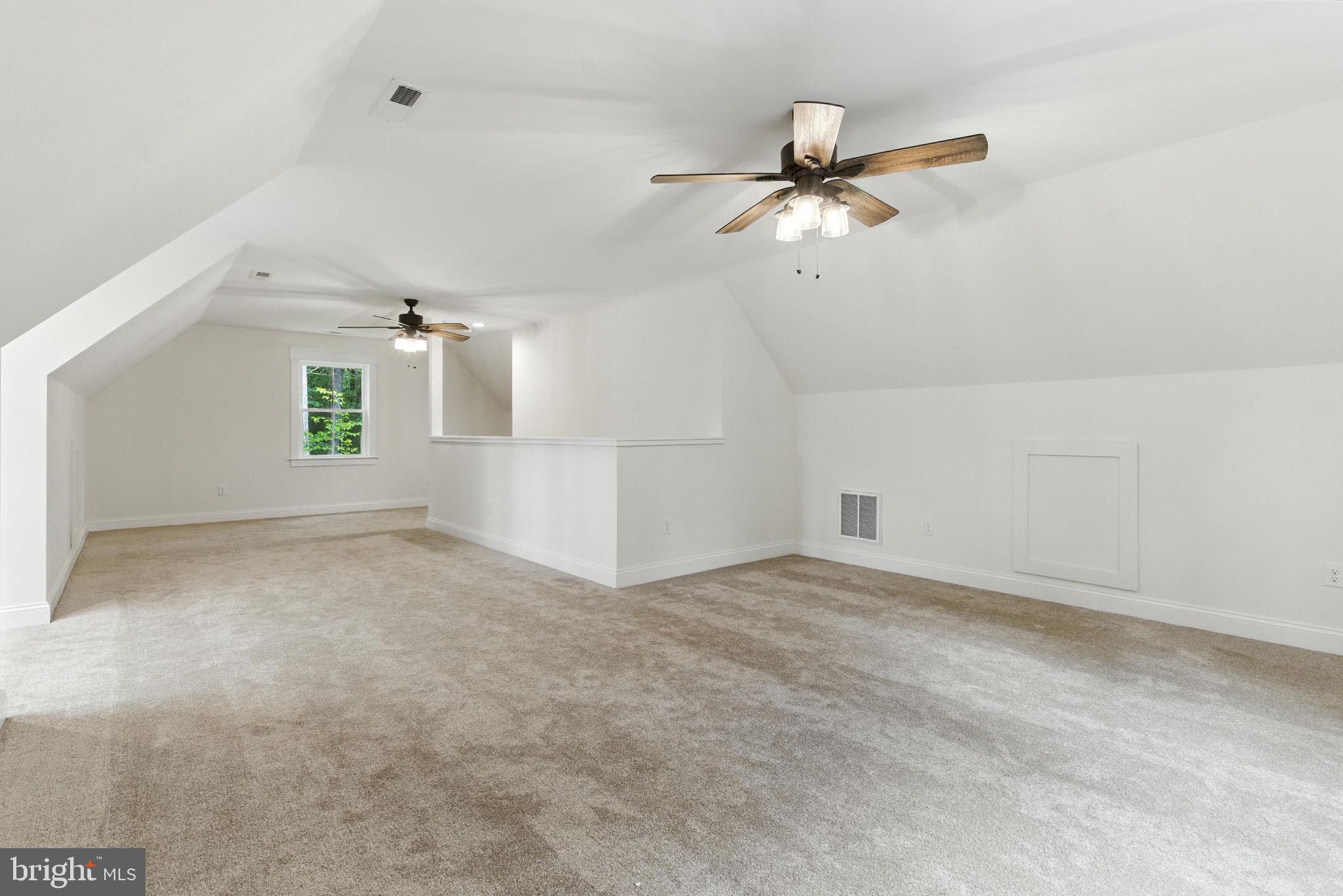 FRESHWATER ESTATES - Residential