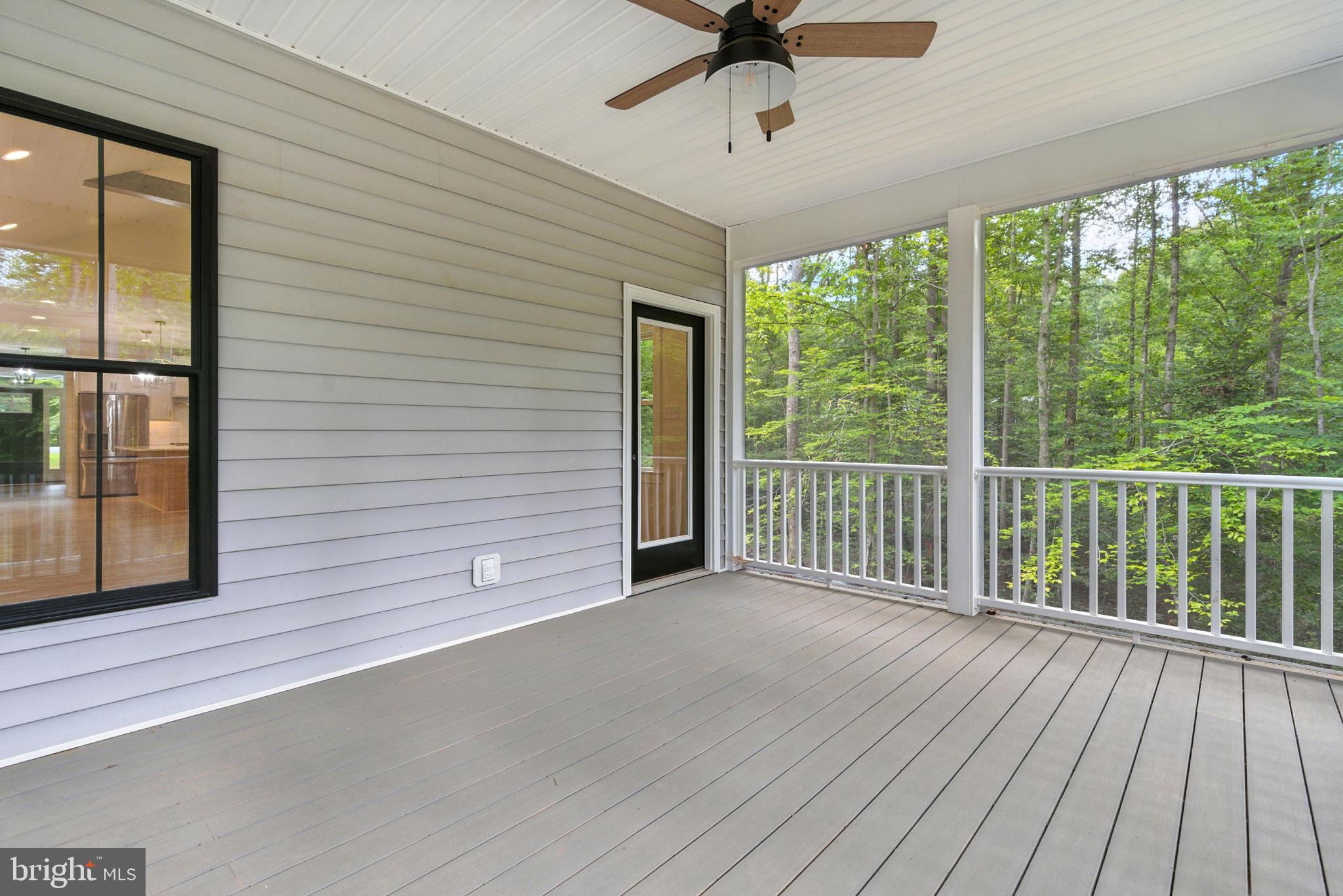 FRESHWATER ESTATES - Residential