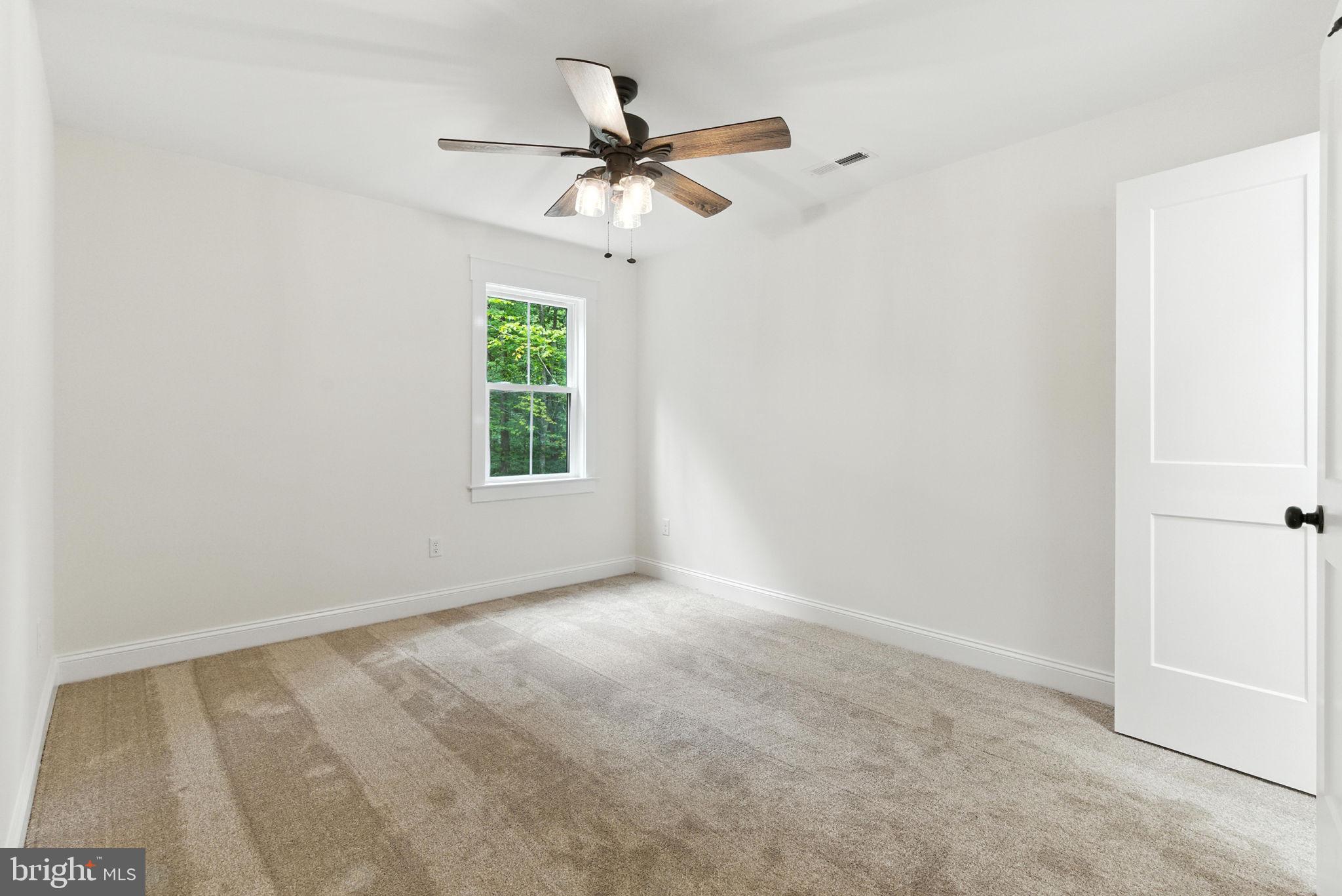 FRESHWATER ESTATES - Residential