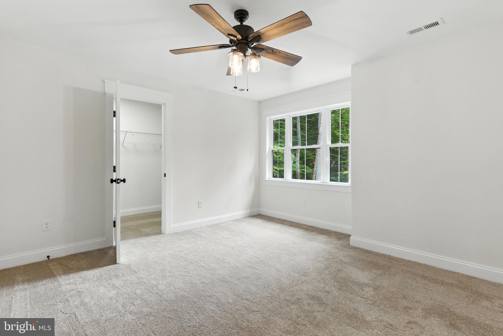 FRESHWATER ESTATES - Residential