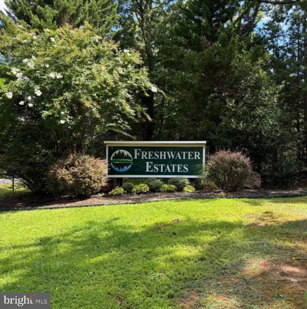 FRESHWATER ESTATES - Residential