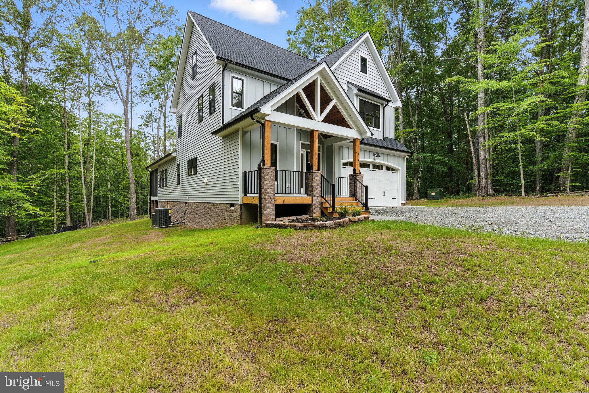 FRESHWATER ESTATES - Residential