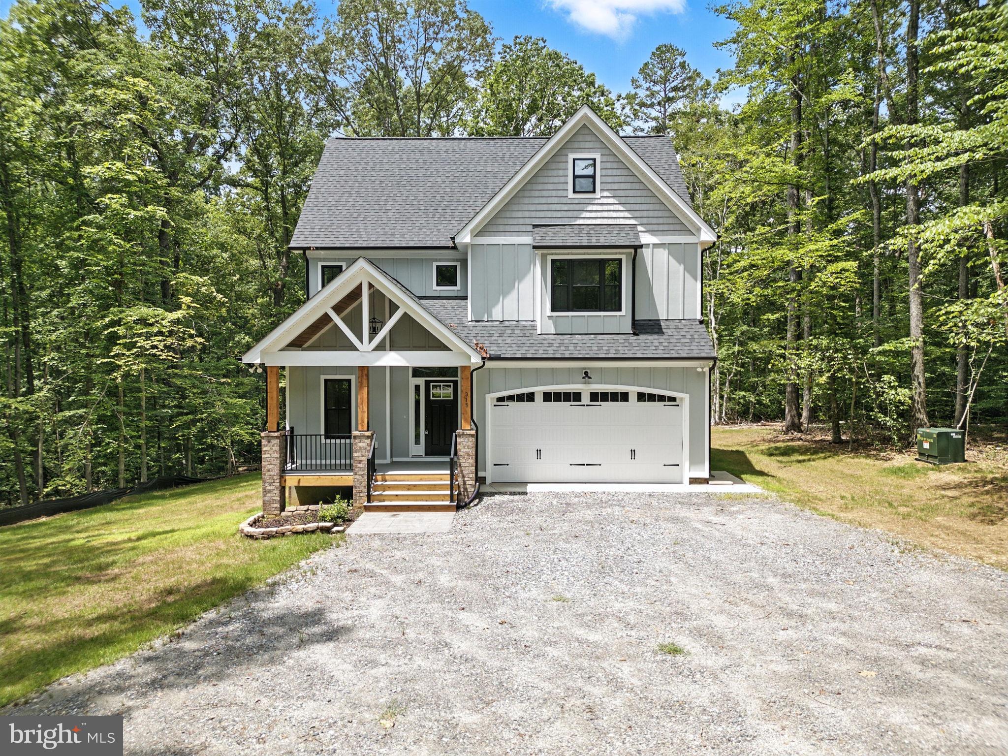 FRESHWATER ESTATES - Residential