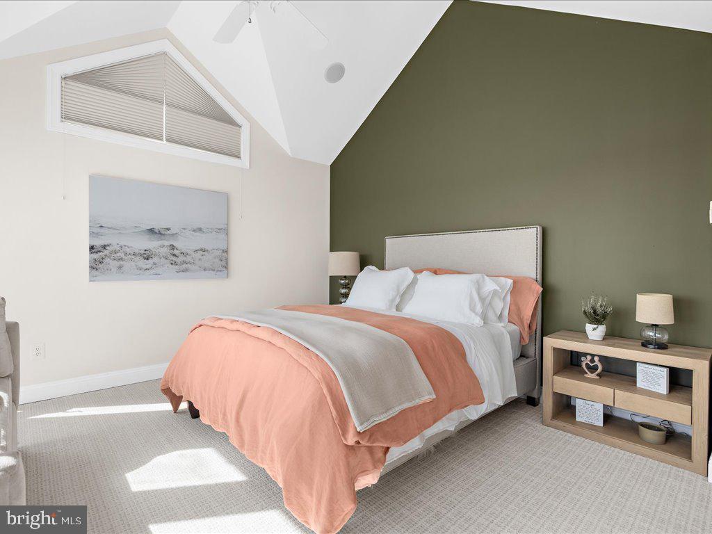 NARROWS POINTE - Residential