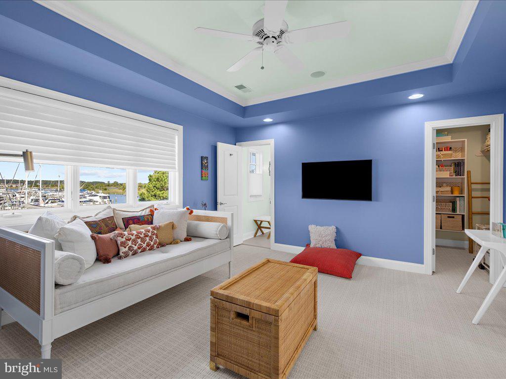 NARROWS POINTE - Residential