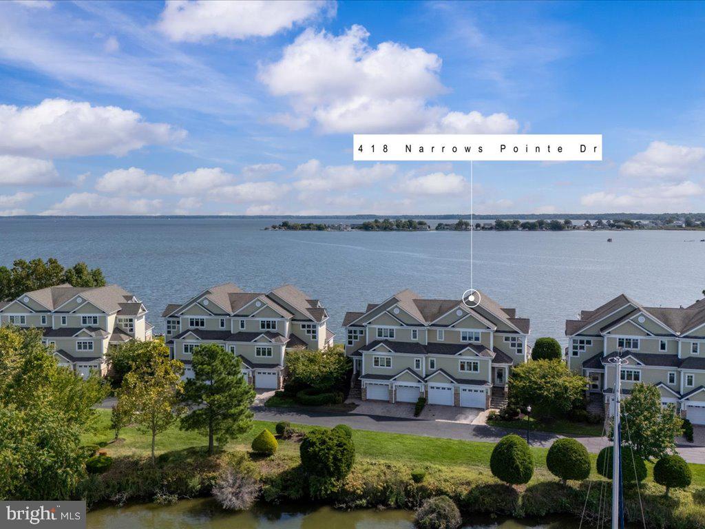 NARROWS POINTE - Residential