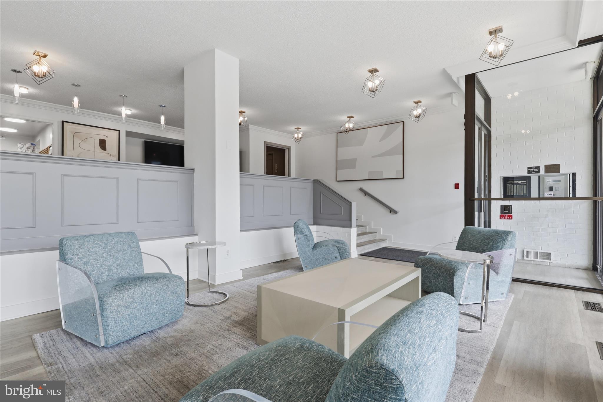 AMERICANA CENTRE - Residential