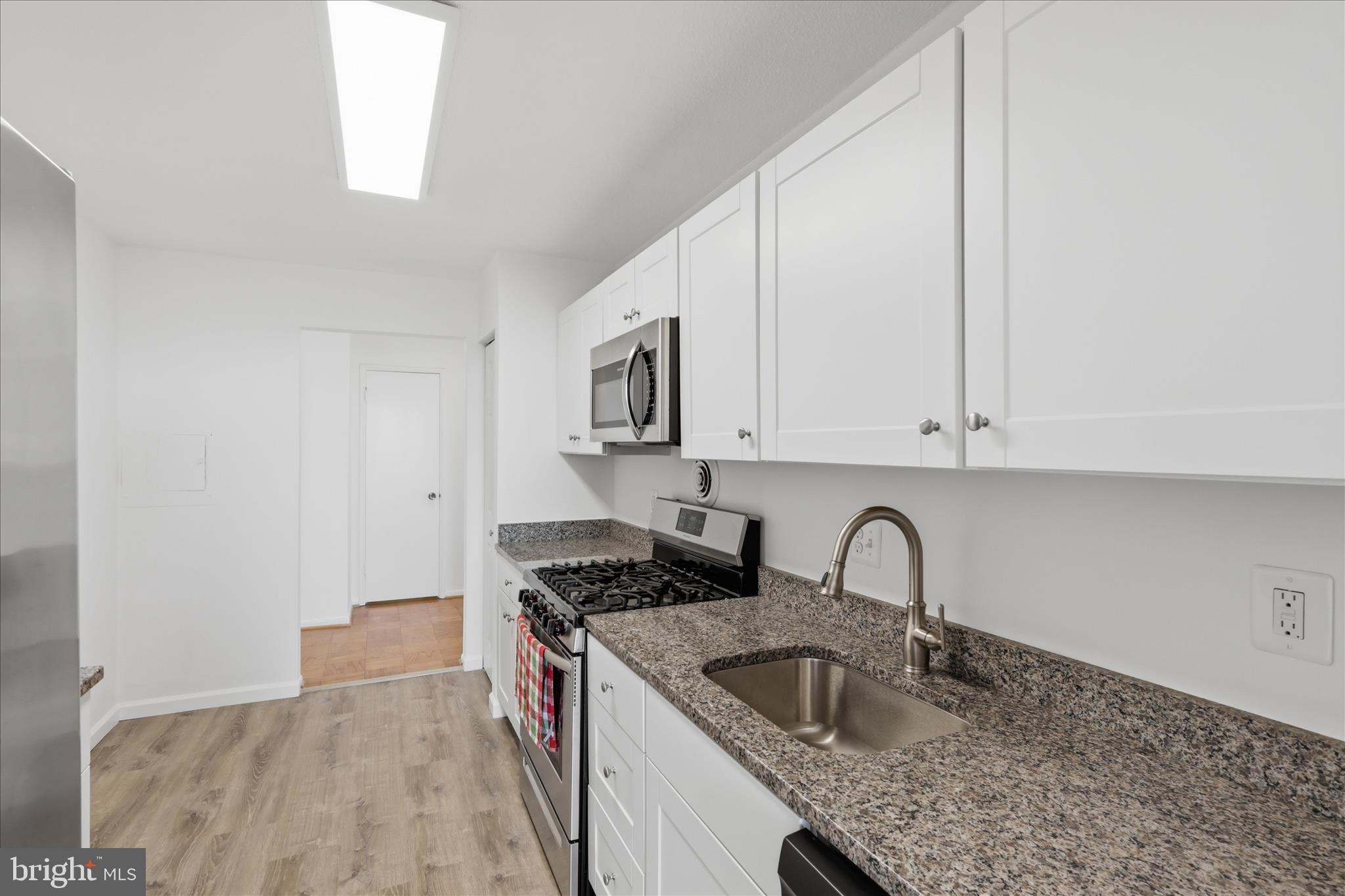 AMERICANA CENTRE - Residential