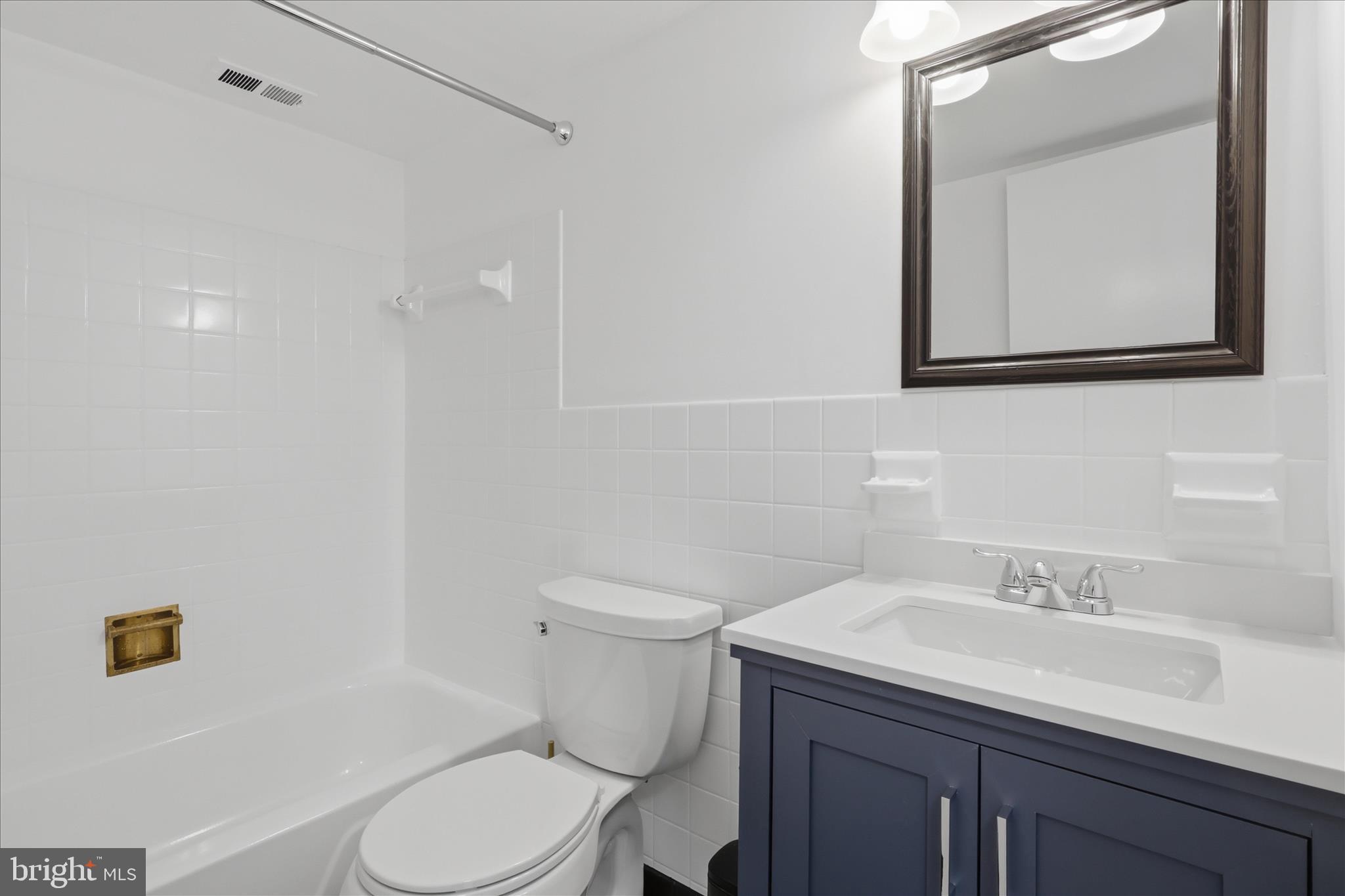 AMERICANA CENTRE - Residential