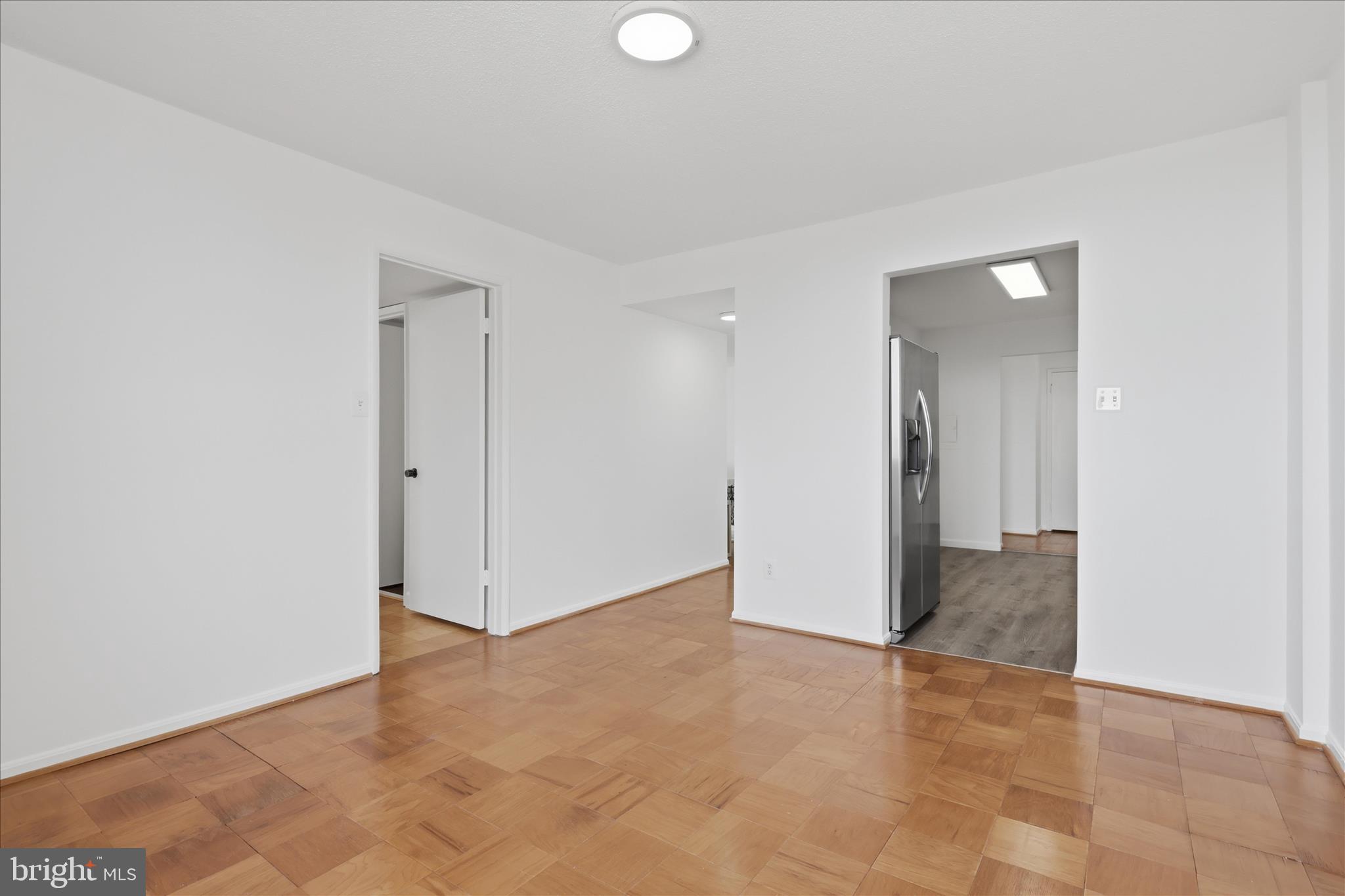 AMERICANA CENTRE - Residential