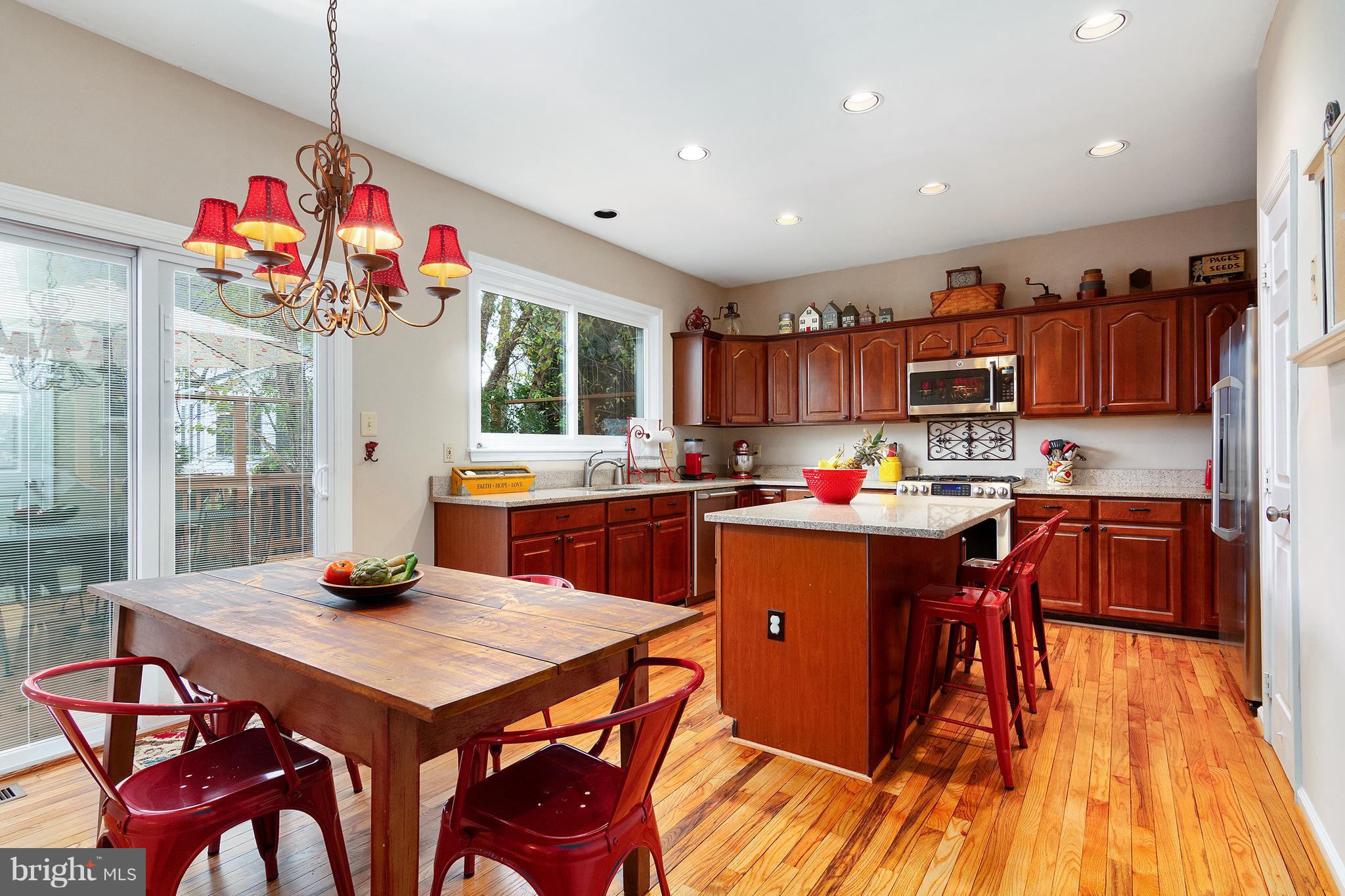 CHAPMAN FARM AT CROFTON - Residential